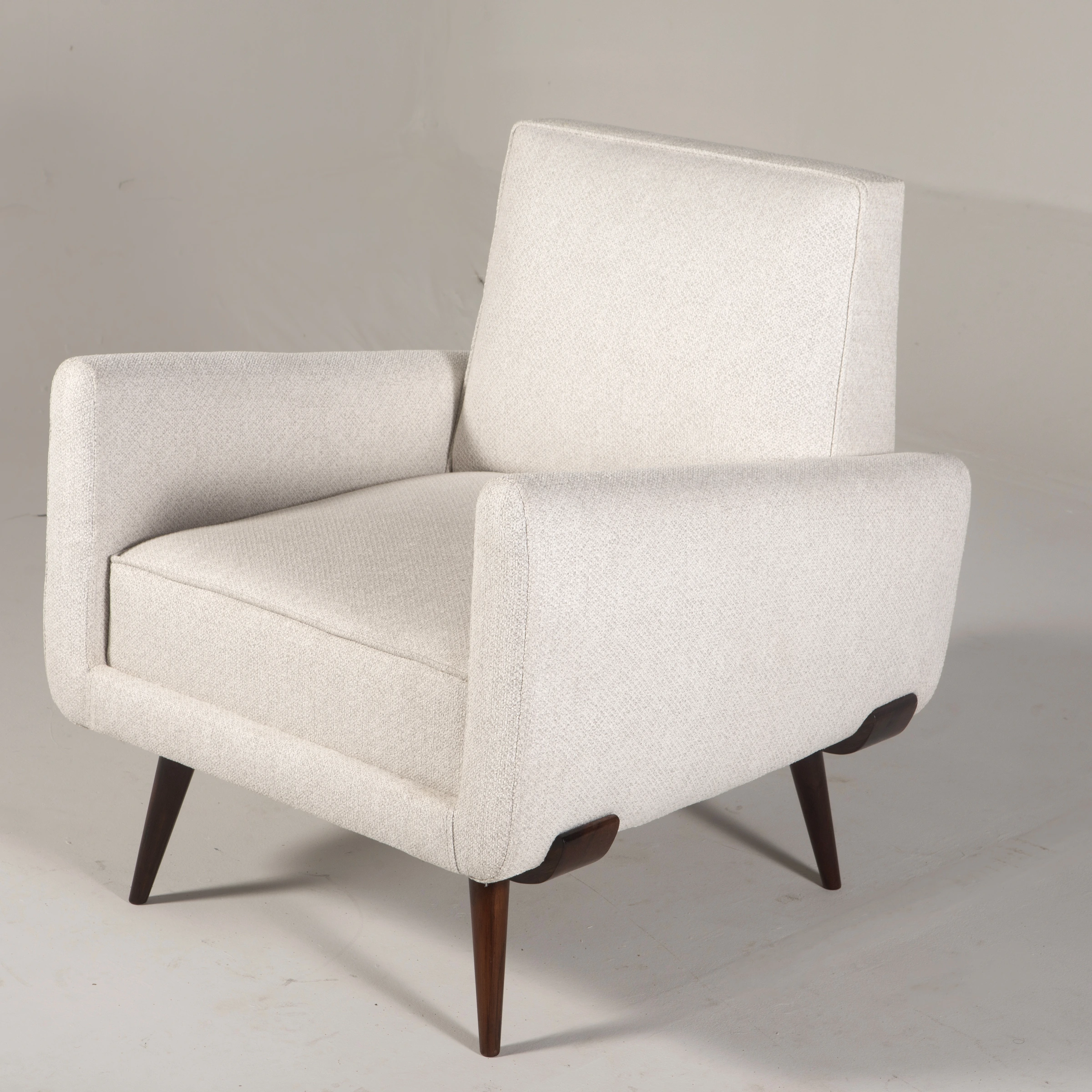 Pair of 801 armchairs, Jorge Zalszupin — photo 7