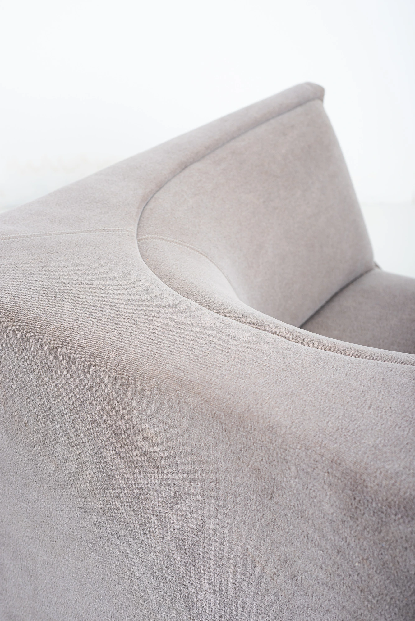 Pair of Cubo armchairs, Jorge Zalszupin — photo 12