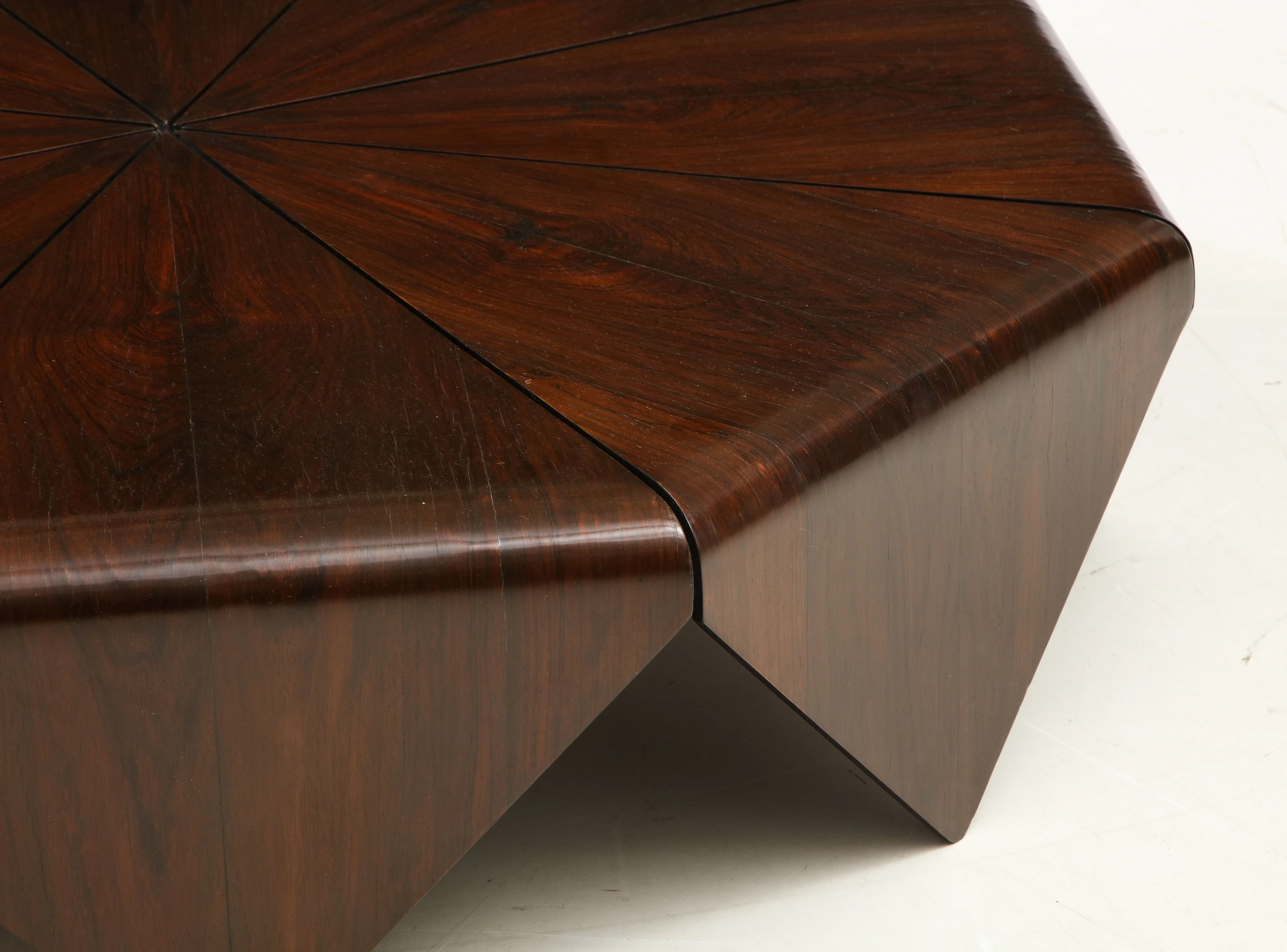 Pétalas coffee table, Jorge Zalszupin — photo 4