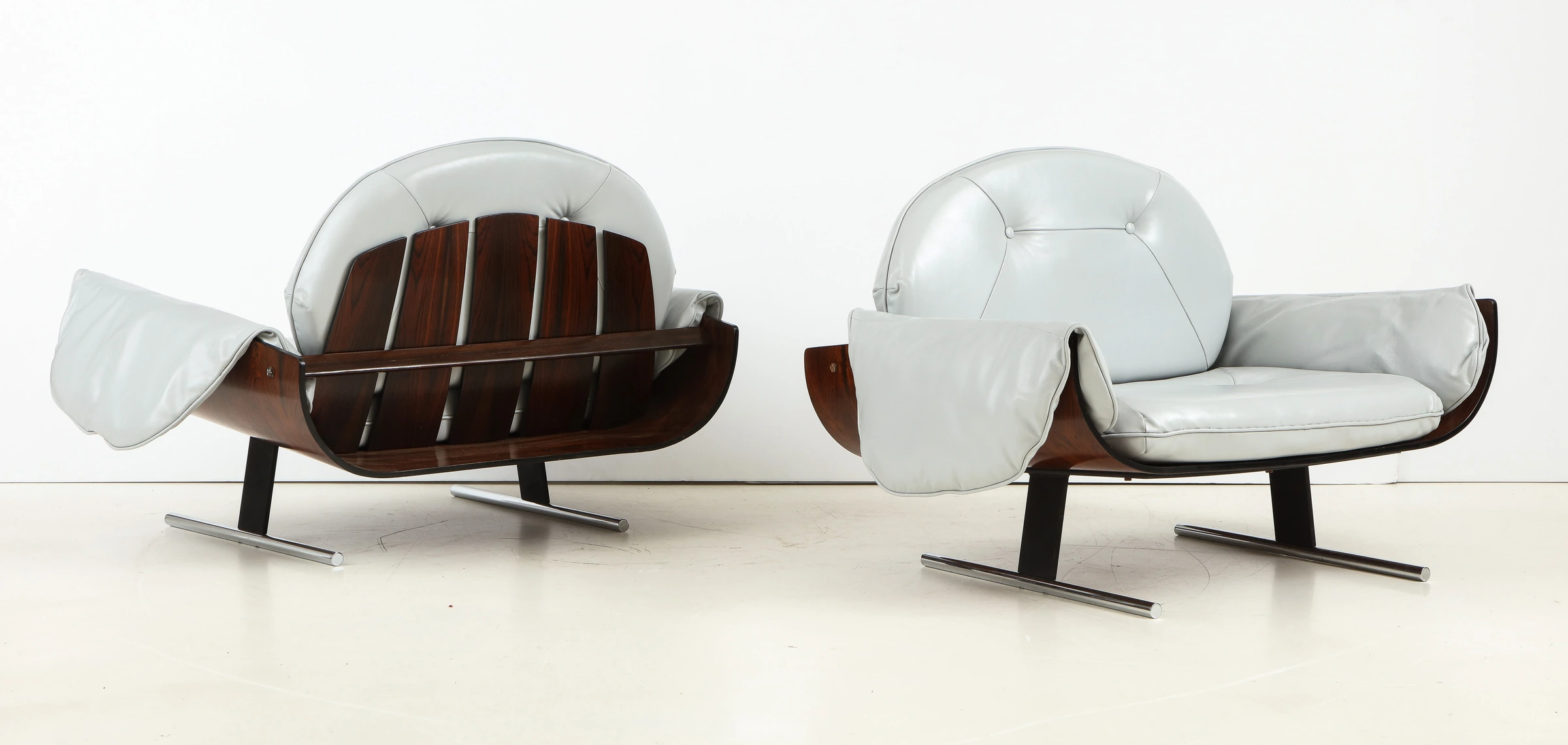 Pair of Presidencial armchair