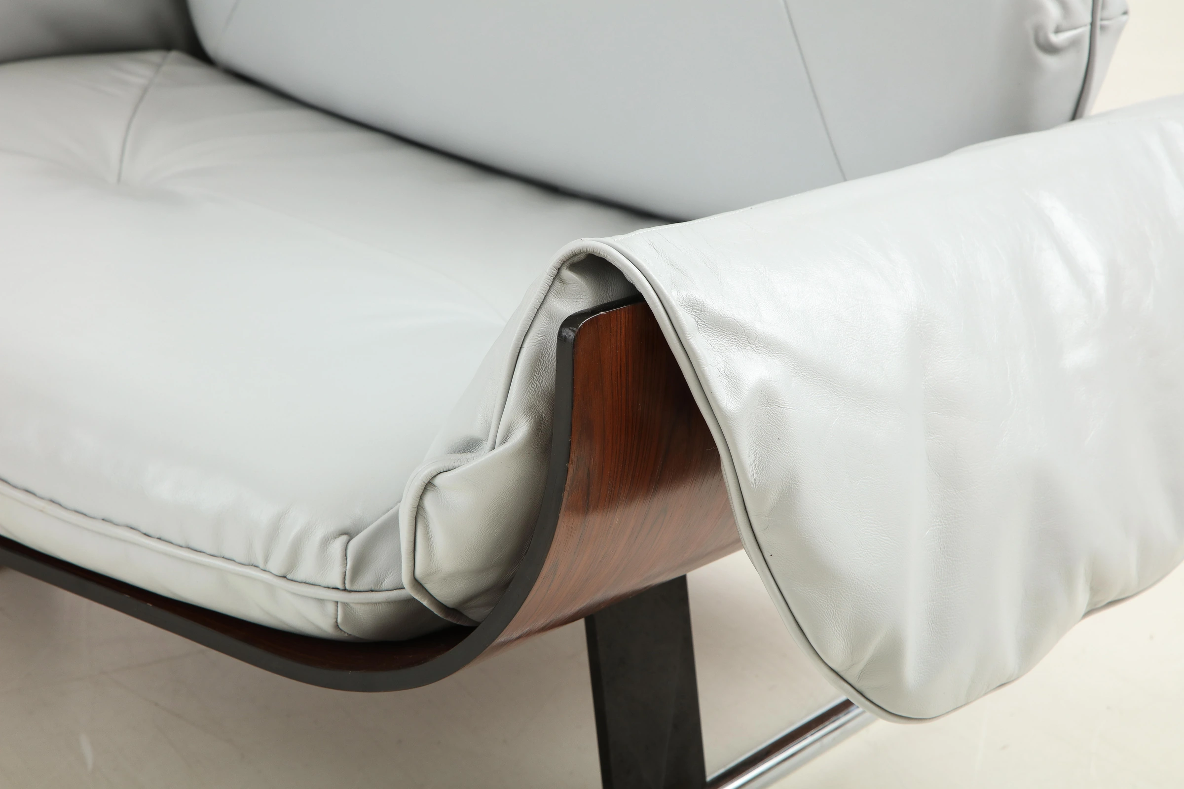 Pair of Presidencial armchair, Jorge Zalszupin — photo 9