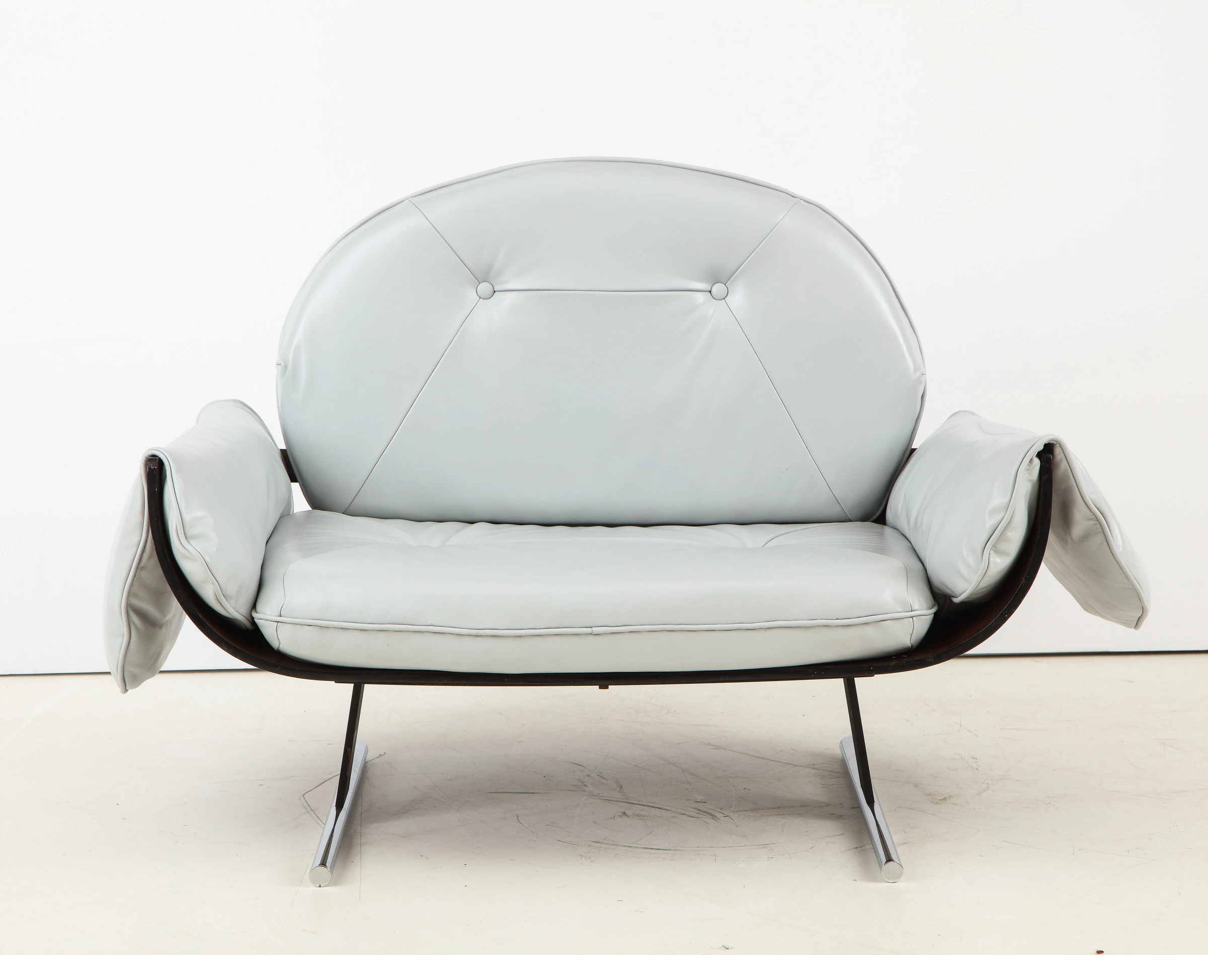 Pair of Presidencial armchair, Jorge Zalszupin — photo 10