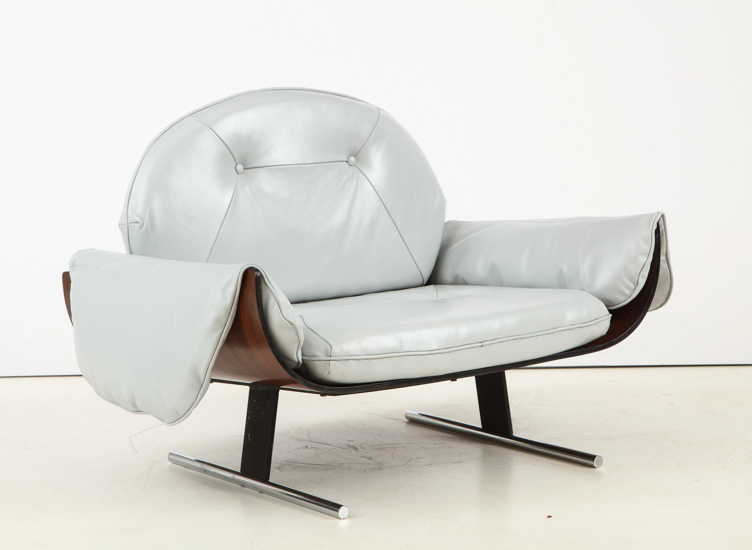 Pair of Presidencial armchair, Jorge Zalszupin — photo 11