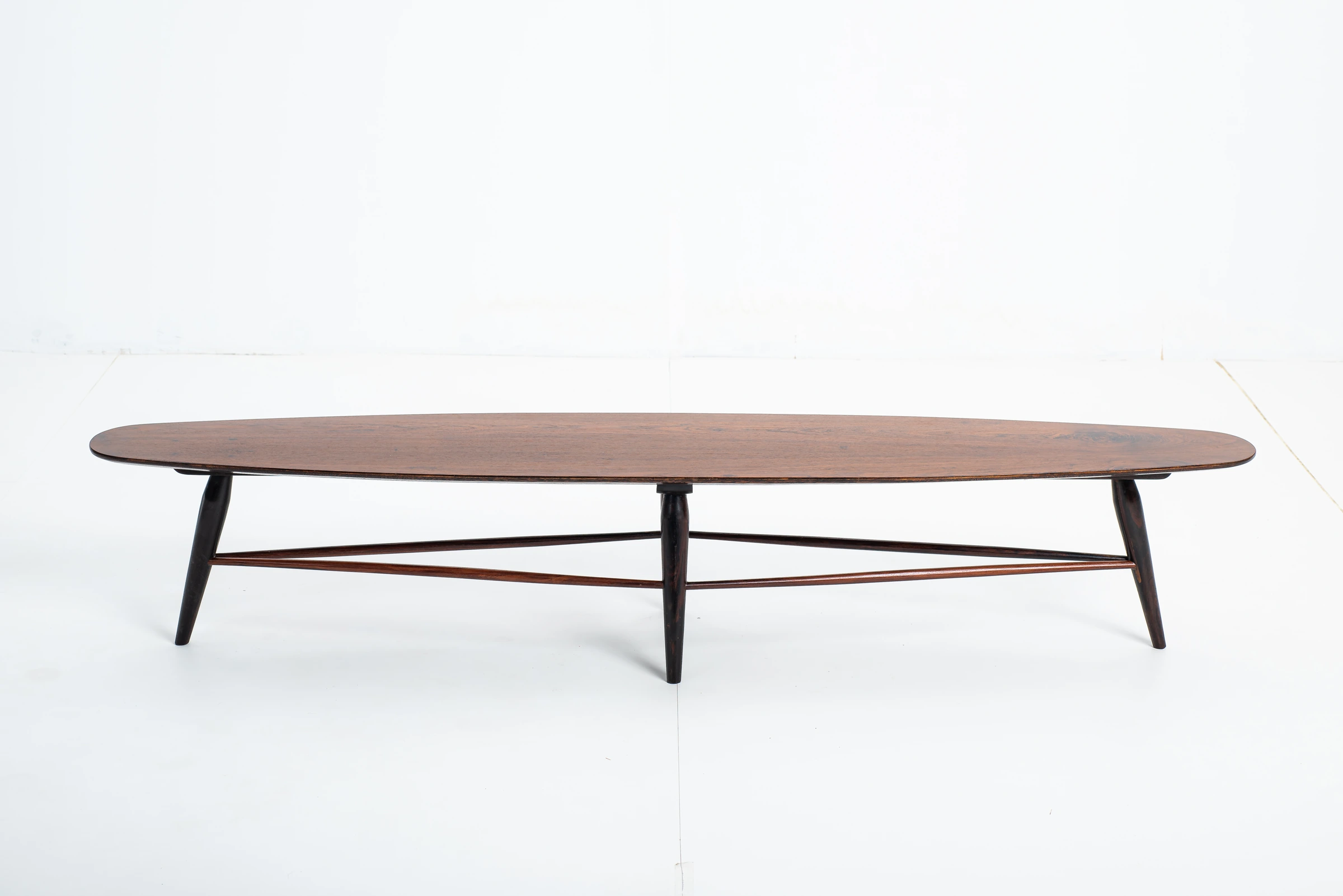 Table/ bench, Liceu de Artes e Ofícios — photo 3