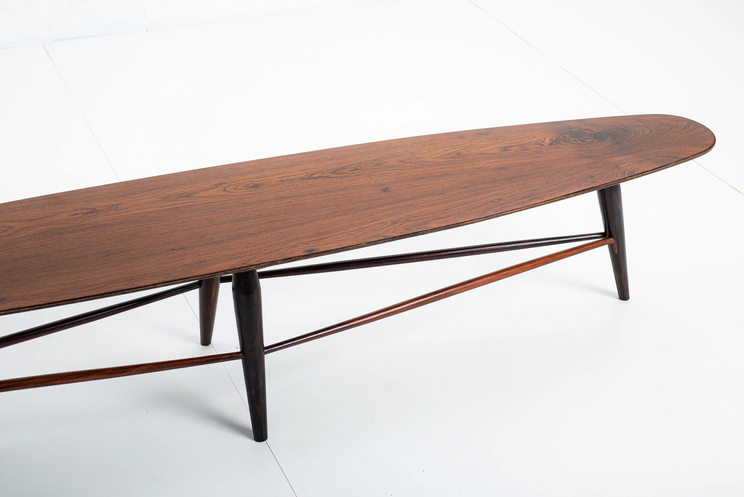 Table/ bench, Liceu de Artes e Ofícios — photo 6