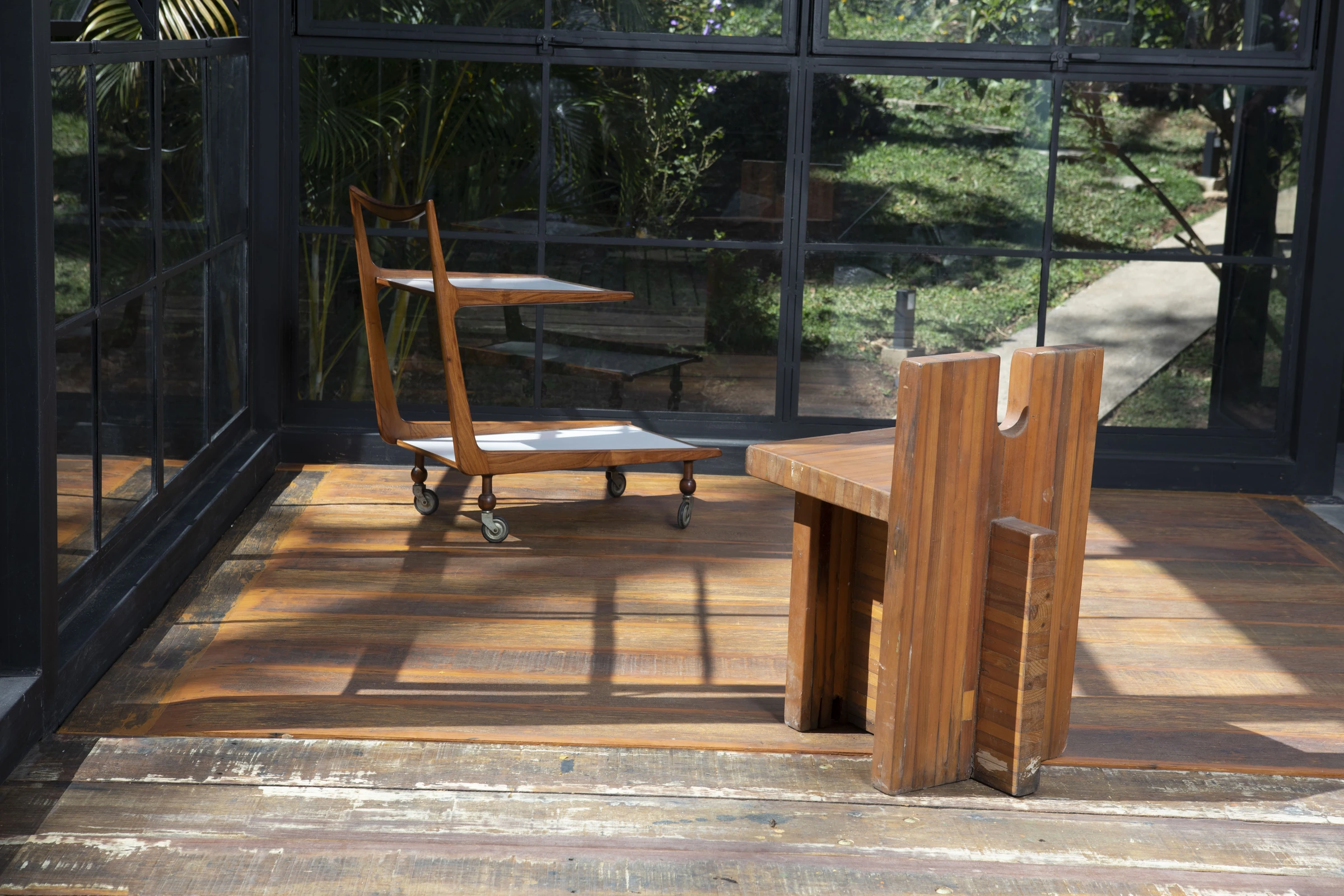 SESC stool, Lina Bo Bardi — photo 8