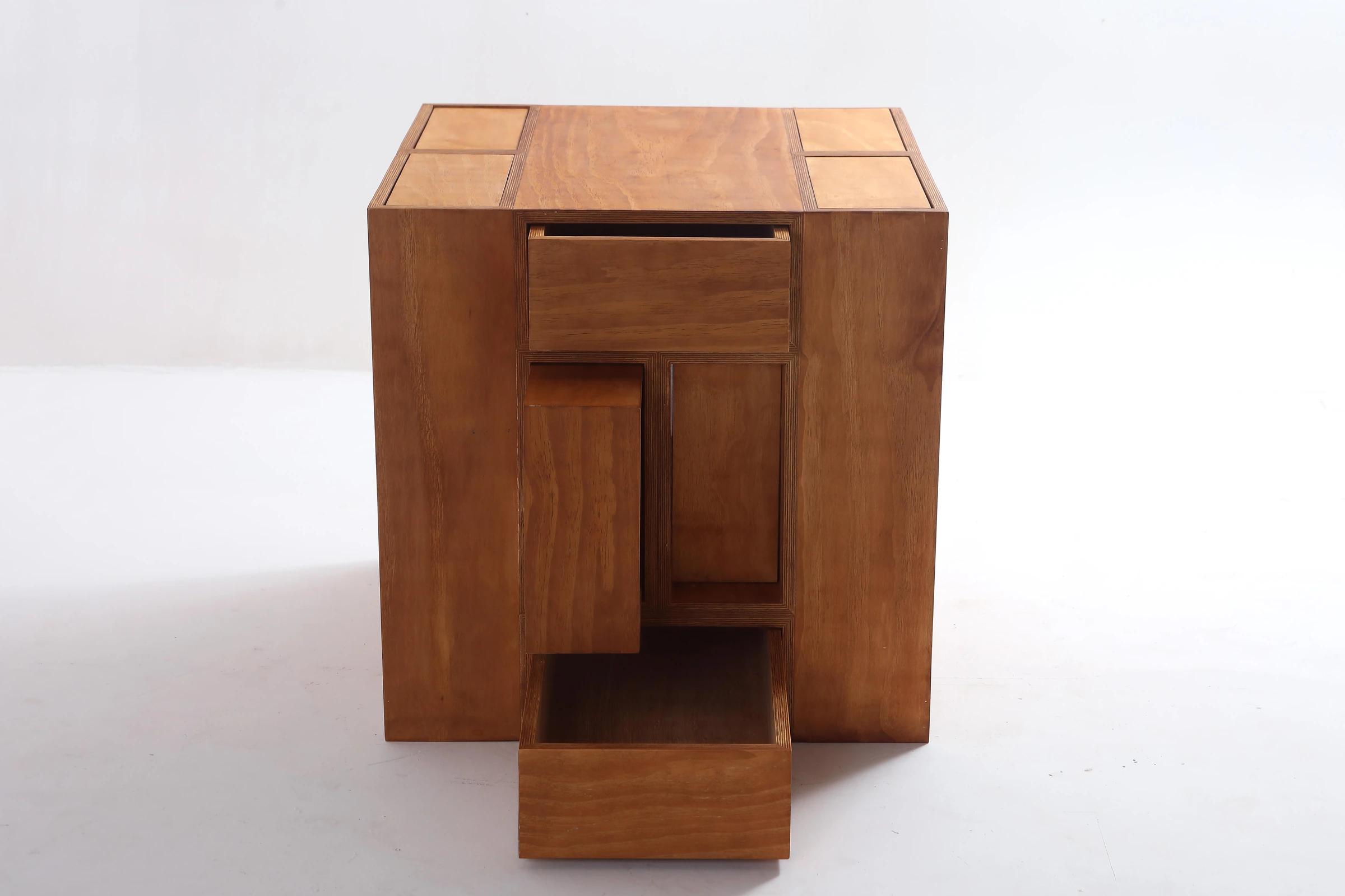 Caixa de Fósforos cabinet — Mameluca Studio
