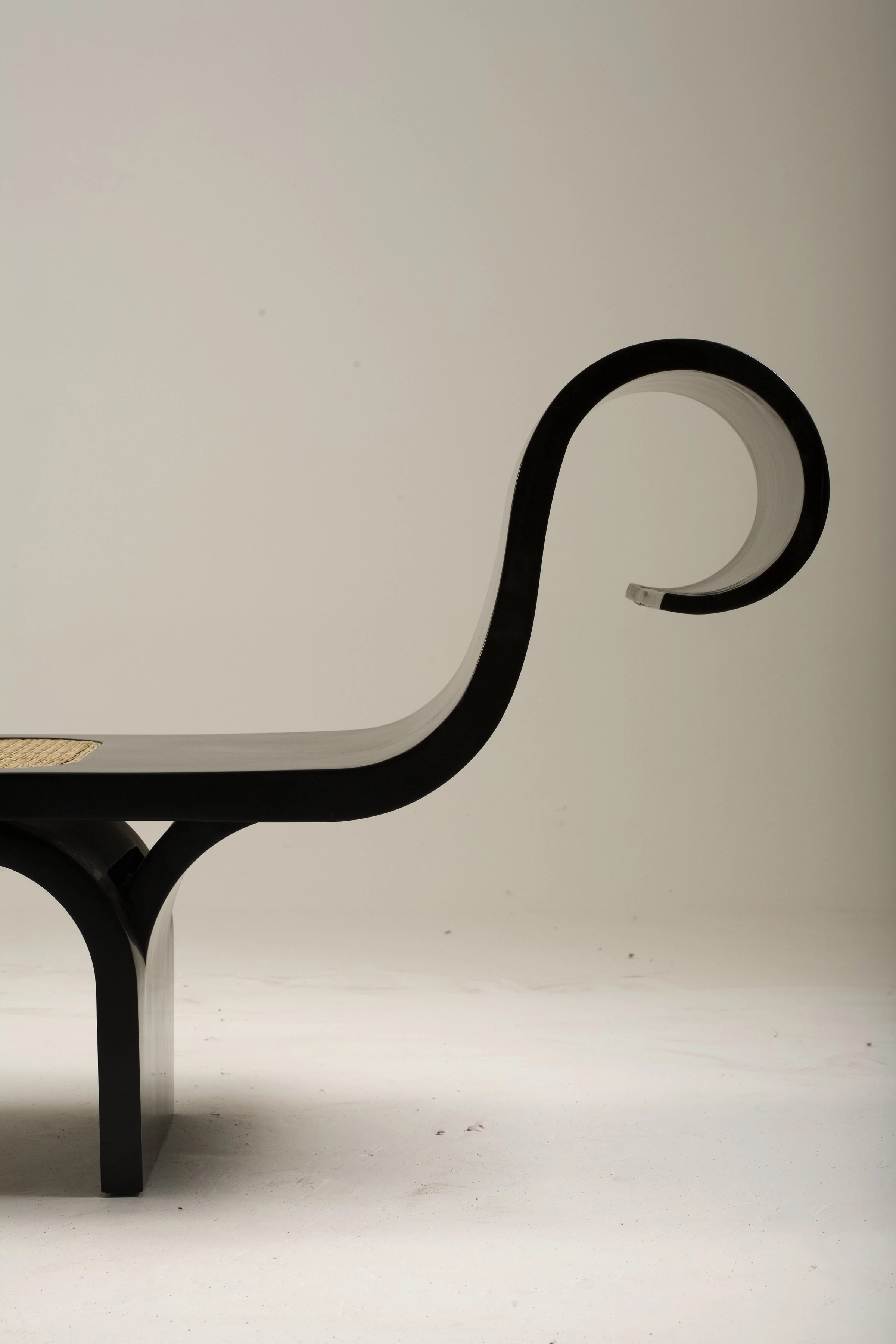 Marquesa chaise, Oscar & Anna Maria Niemeyer — photo 5