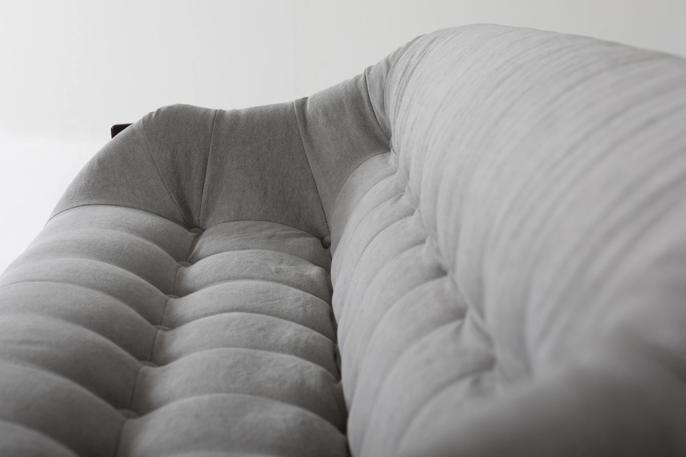 MP-97 sofa, Percival Lafer — photo 6