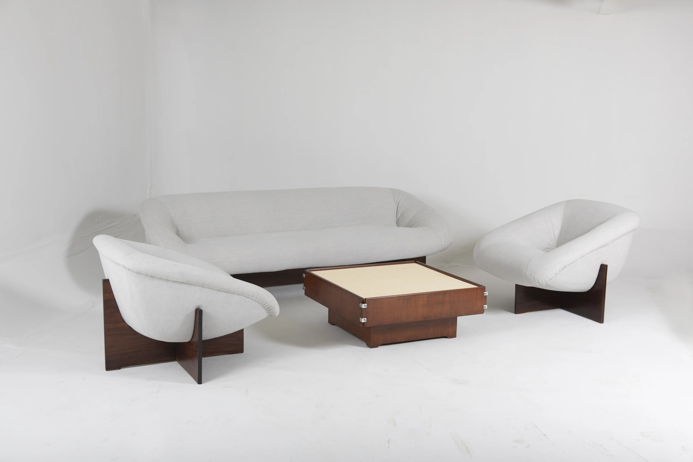 Pair of MP-61 armchairs, Percival Lafer — photo 7