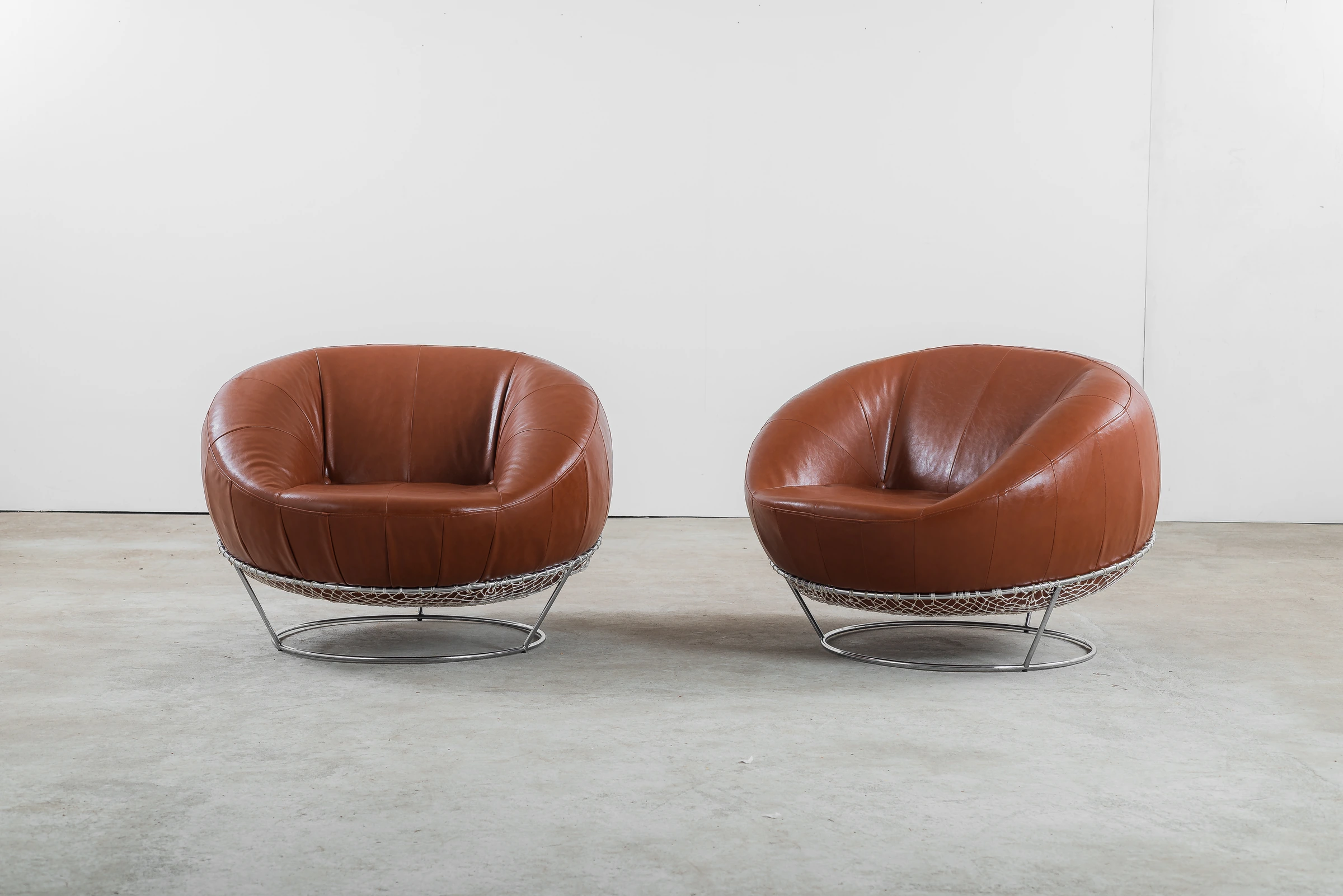 Pair of MP-87 armchairs — Percival Lafer