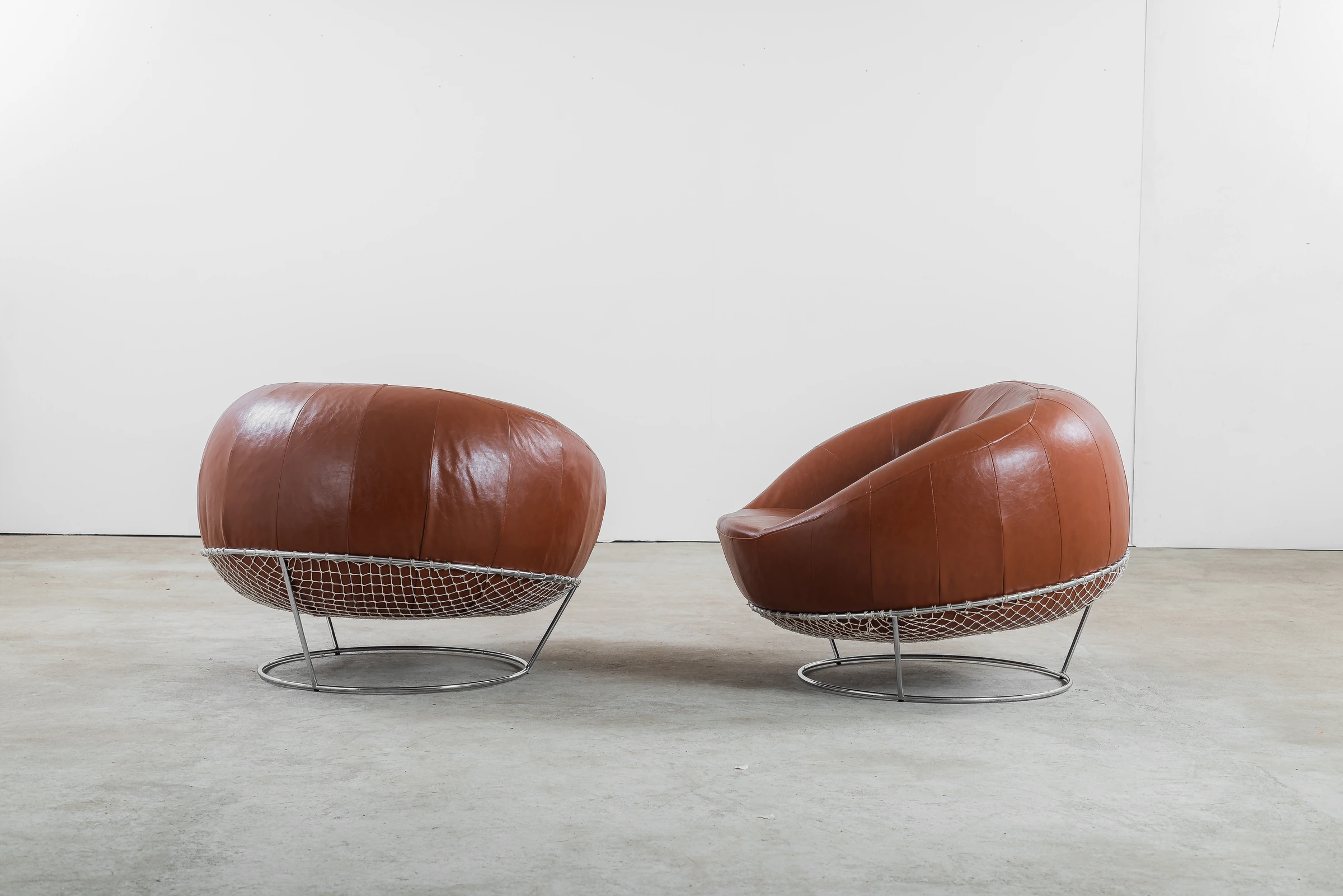 Pair of MP-87 armchairs, Percival Lafer — photo 2