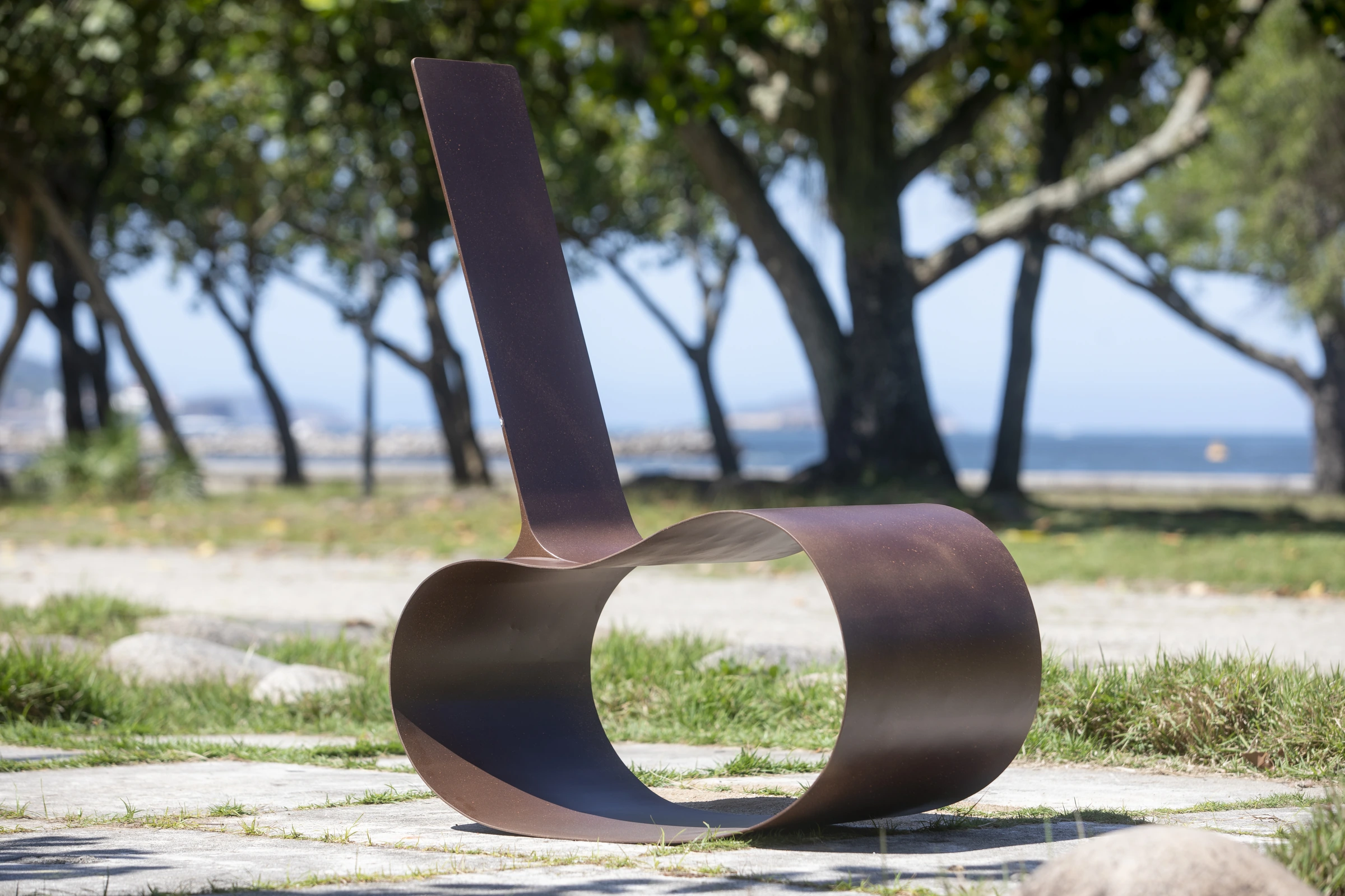 Feijão chair in corten steel, Rodrigo Simão — photo 20