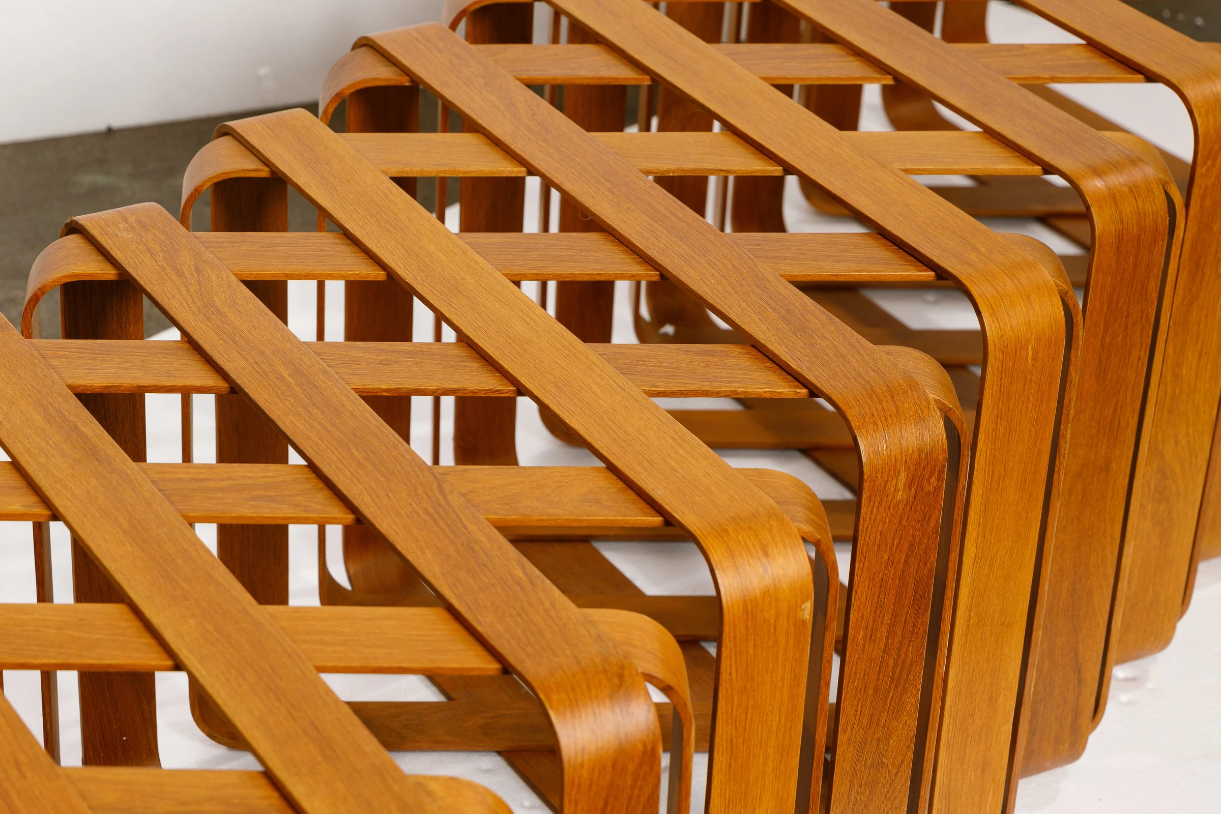 Kansai Bench, Ronald Scliar Sasson — photo 4