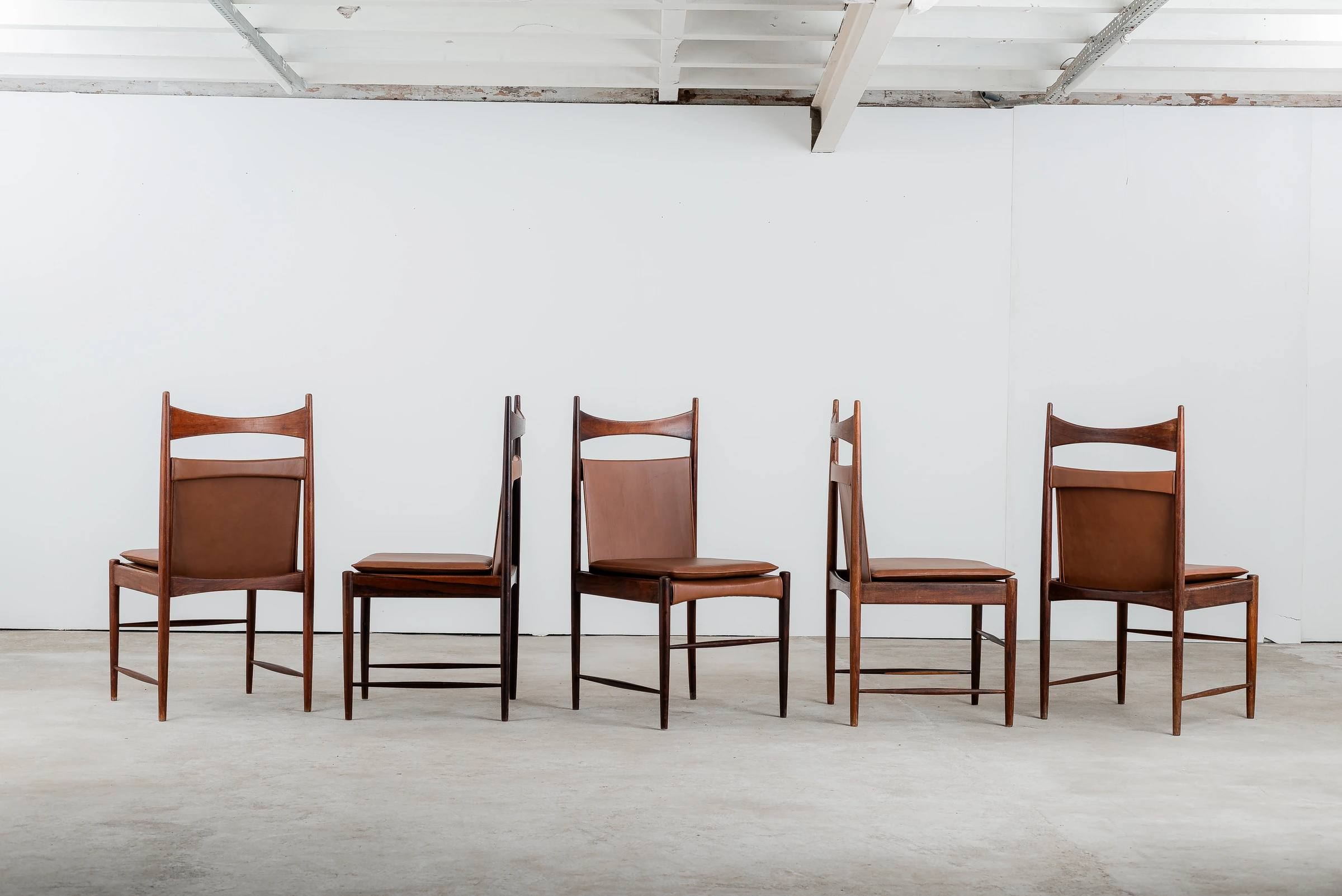Cantu Alta chairs