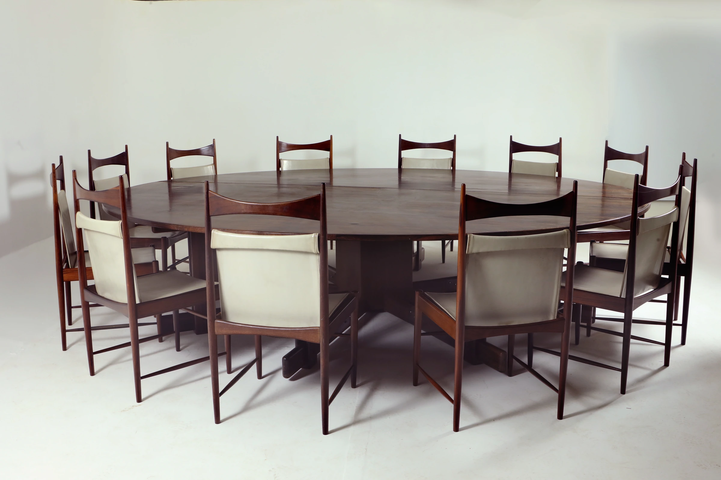 Conference table, Sergio Rodrigues — photo 3
