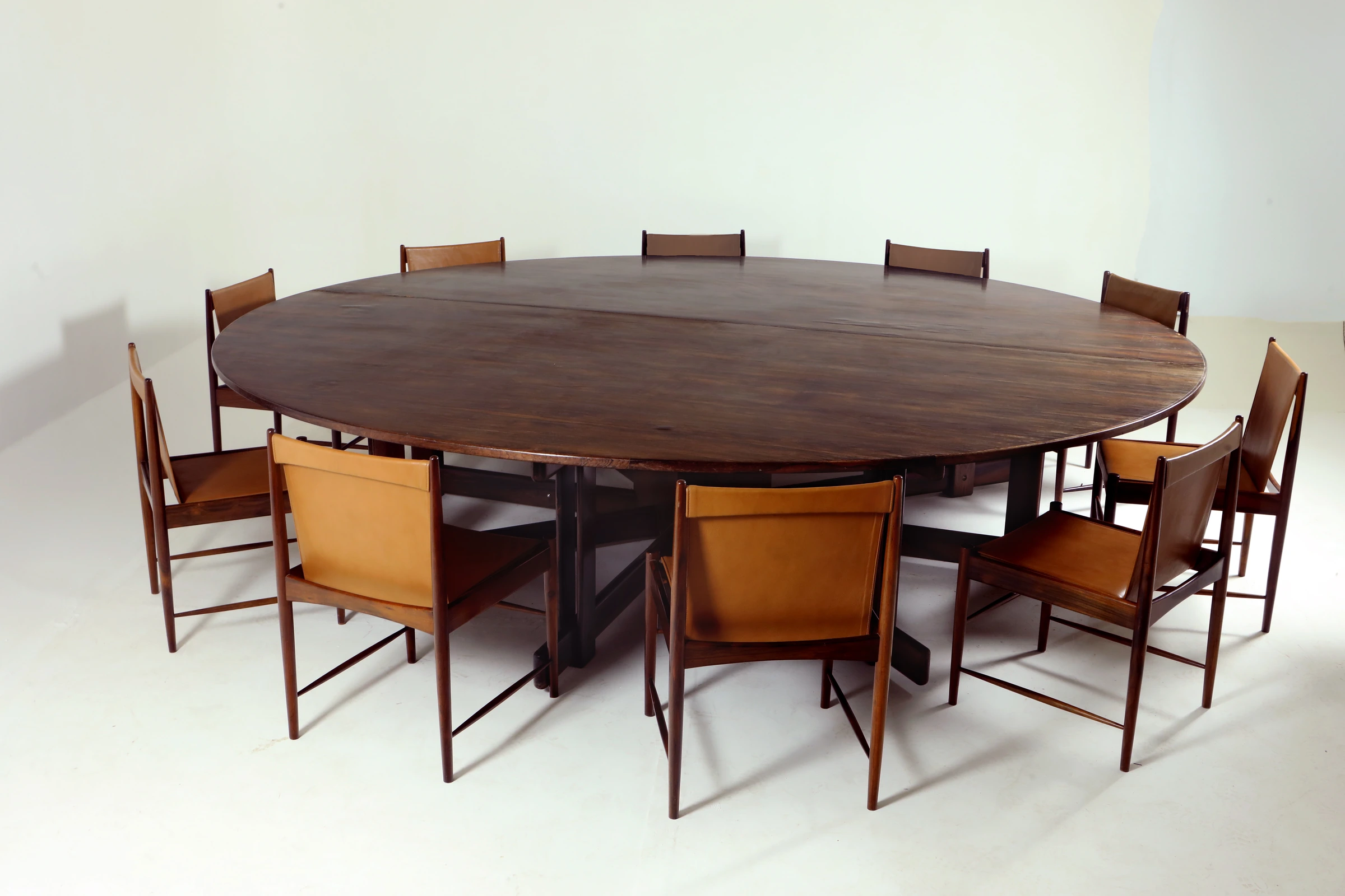 Conference table, Sergio Rodrigues — photo 5