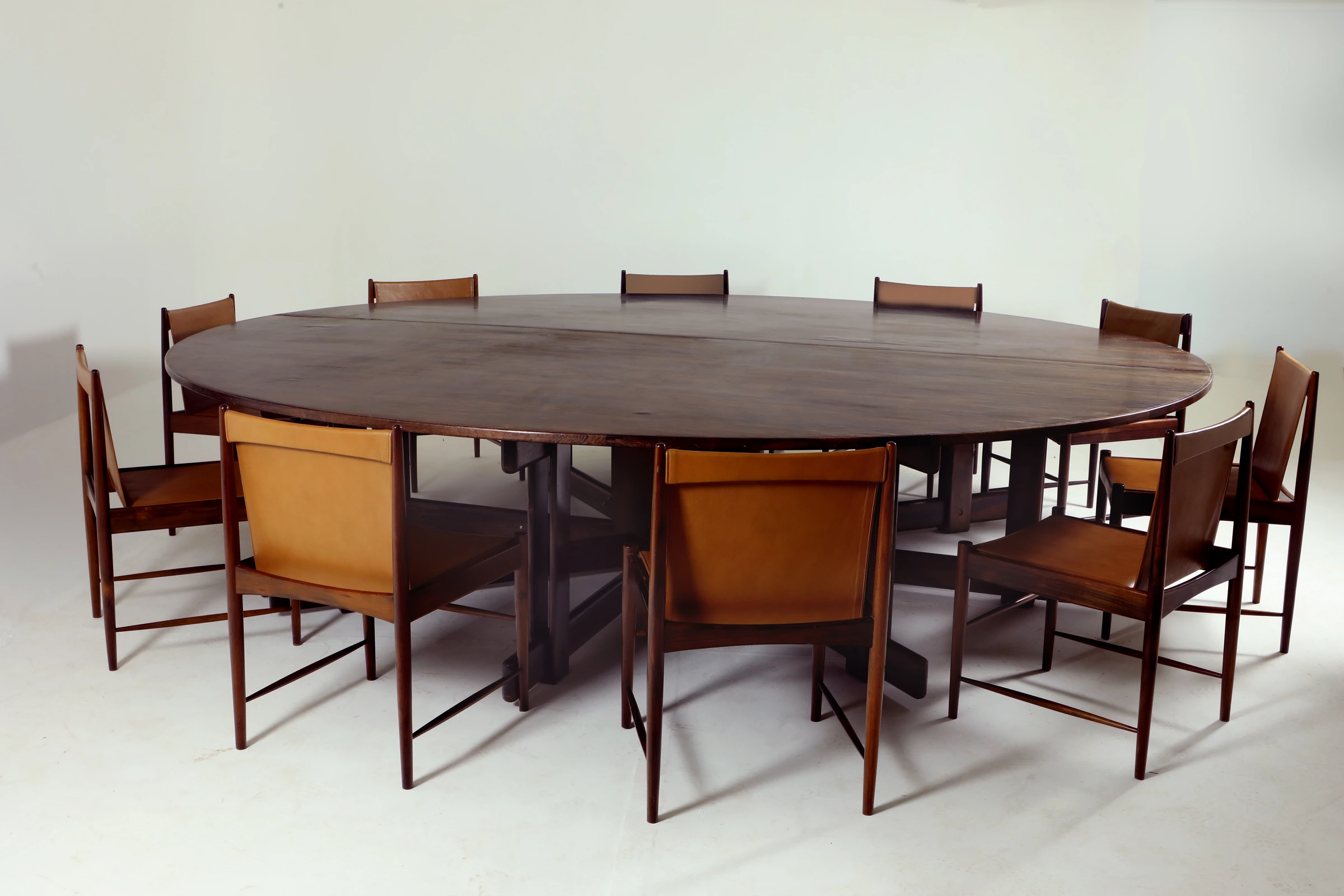 Conference table, Sergio Rodrigues — photo 6