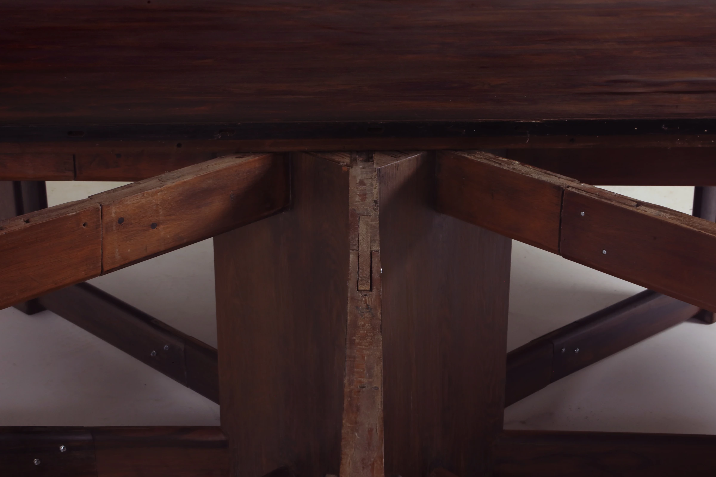 Conference table, Sergio Rodrigues — photo 9
