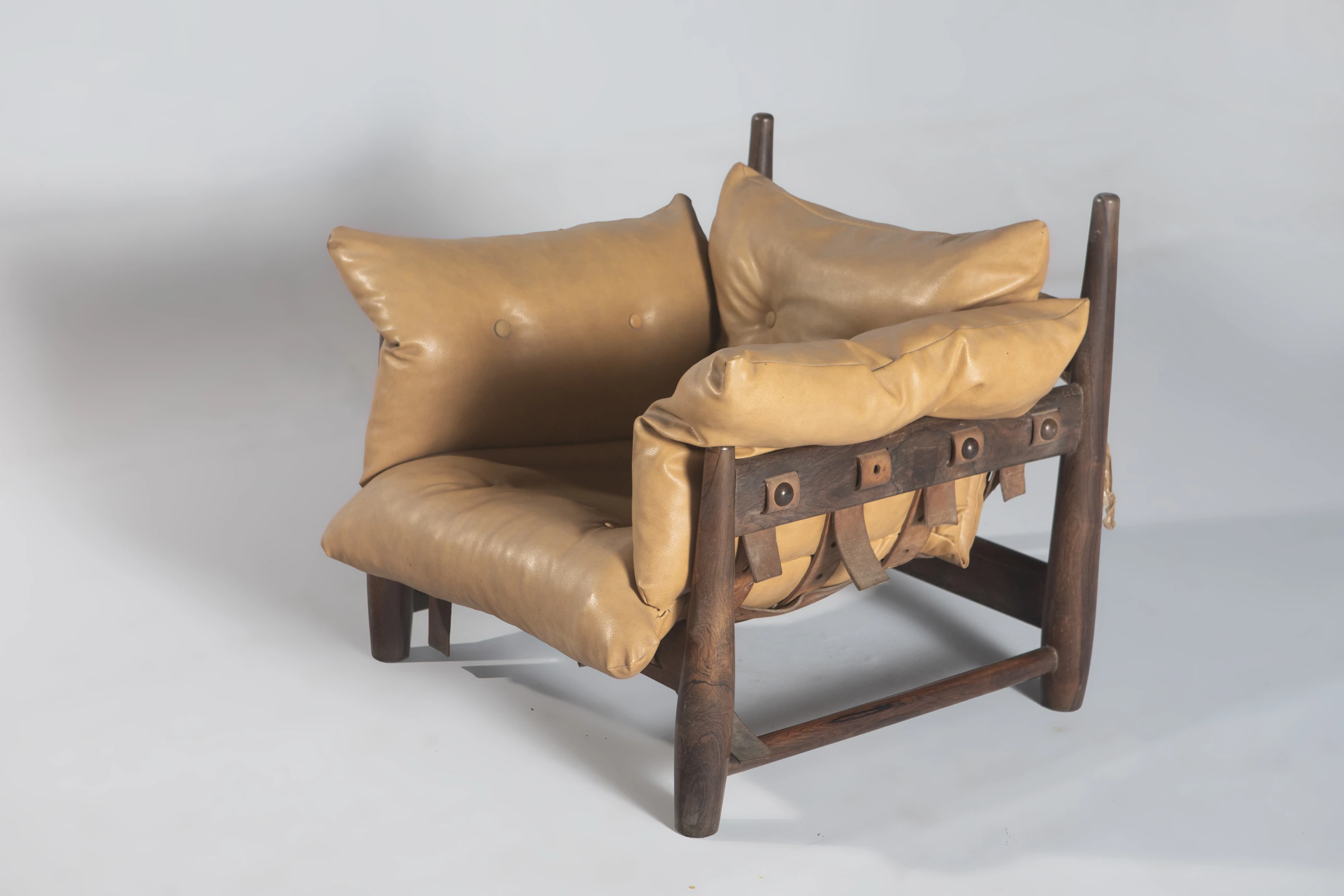 Mole armchair