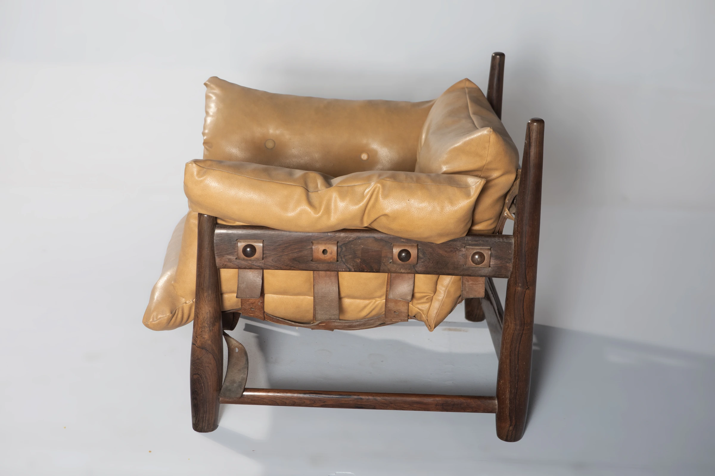 Mole armchair, Sergio Rodrigues — photo 4