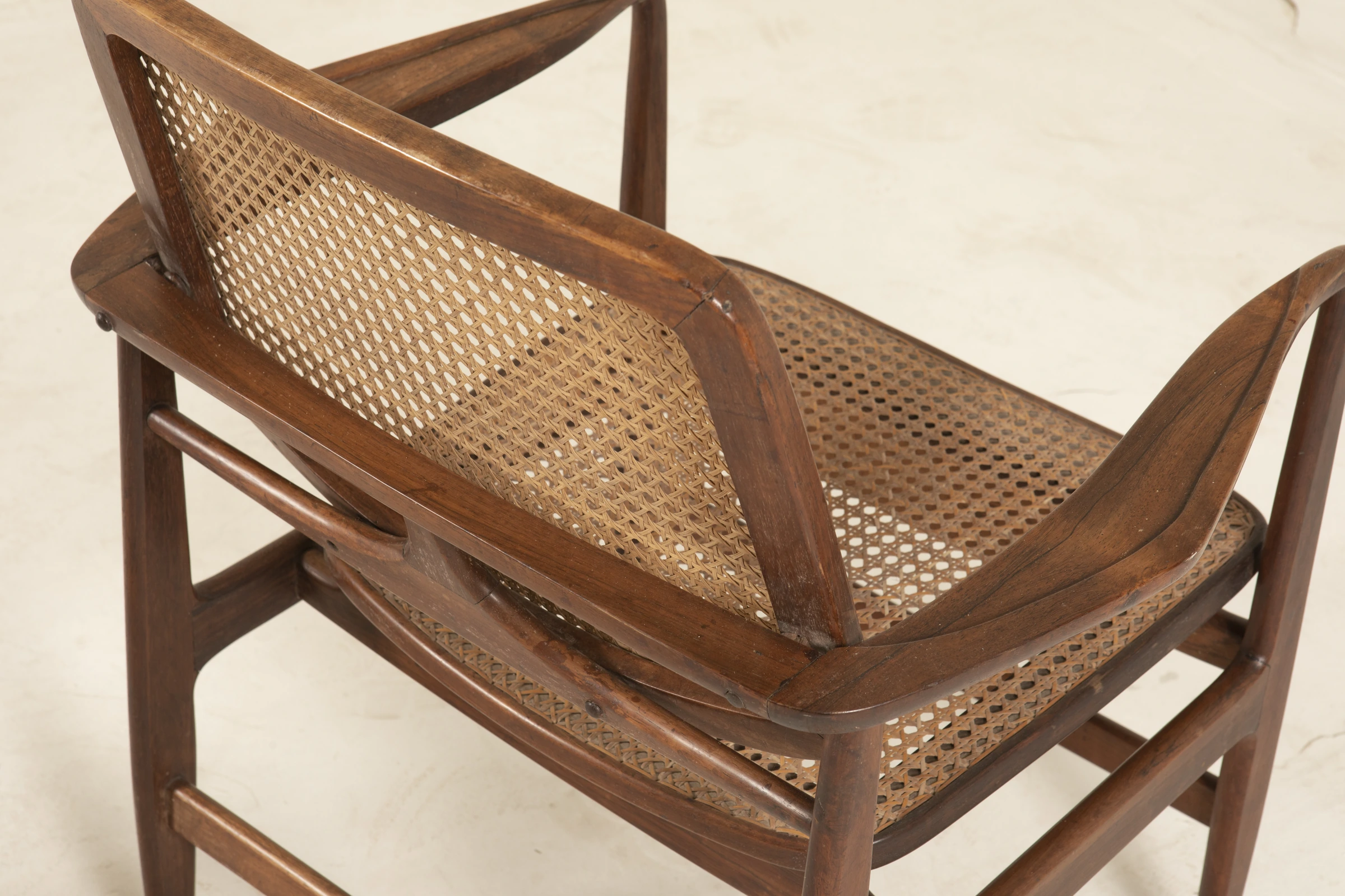 Pair of Oscar armchairs, Sergio Rodrigues — photo 4
