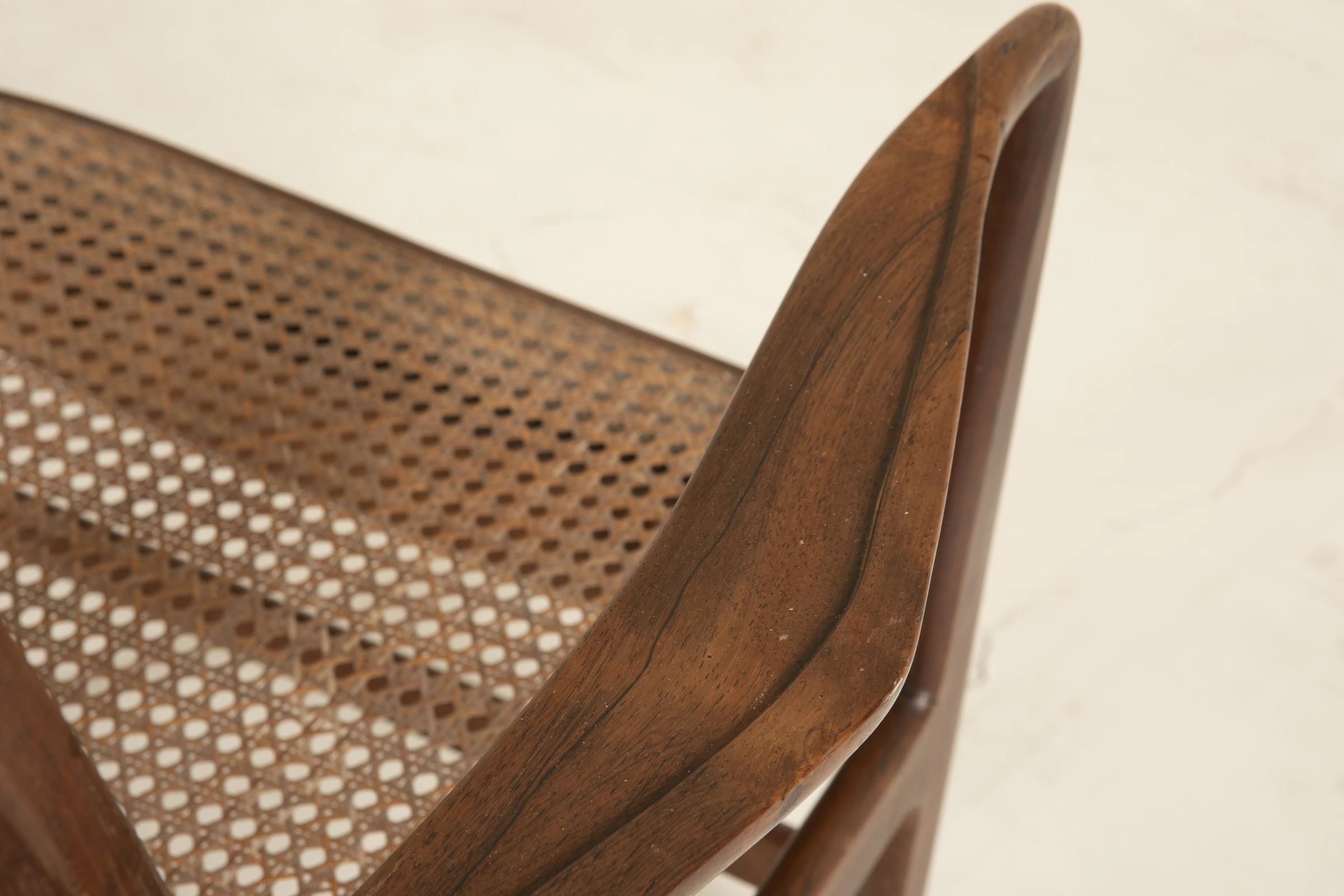 Pair of Oscar armchairs, Sergio Rodrigues — photo 6