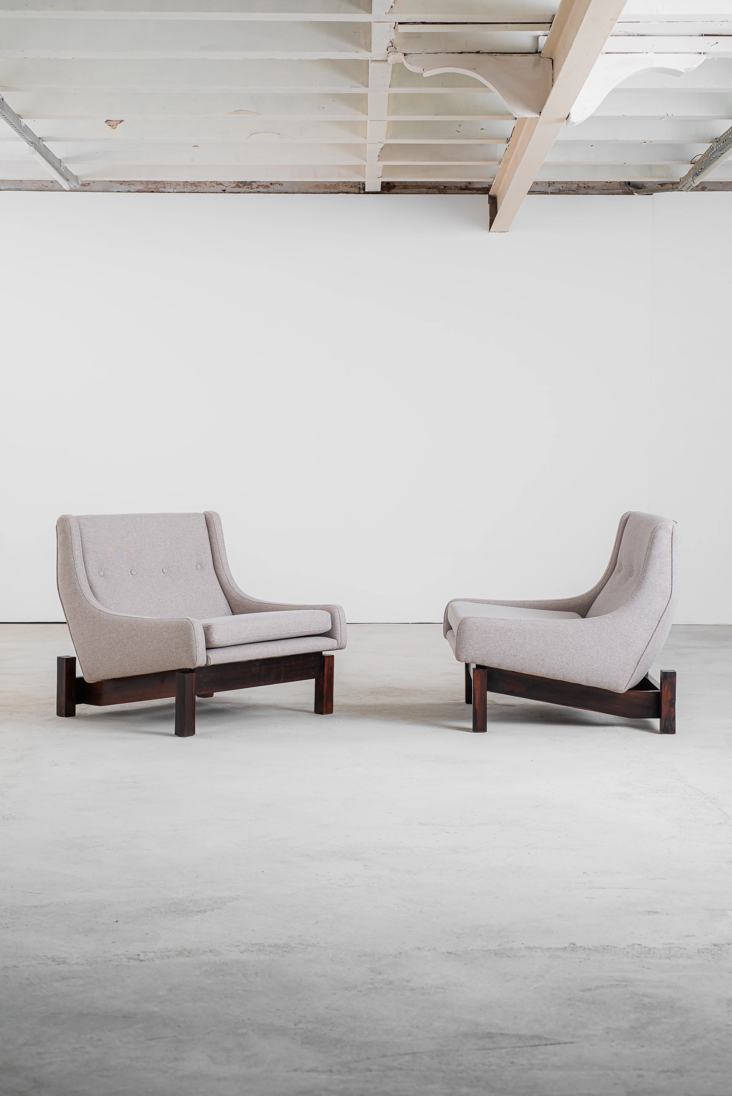 Pair of Paraty armchairs, Sergio Rodrigues — photo 2