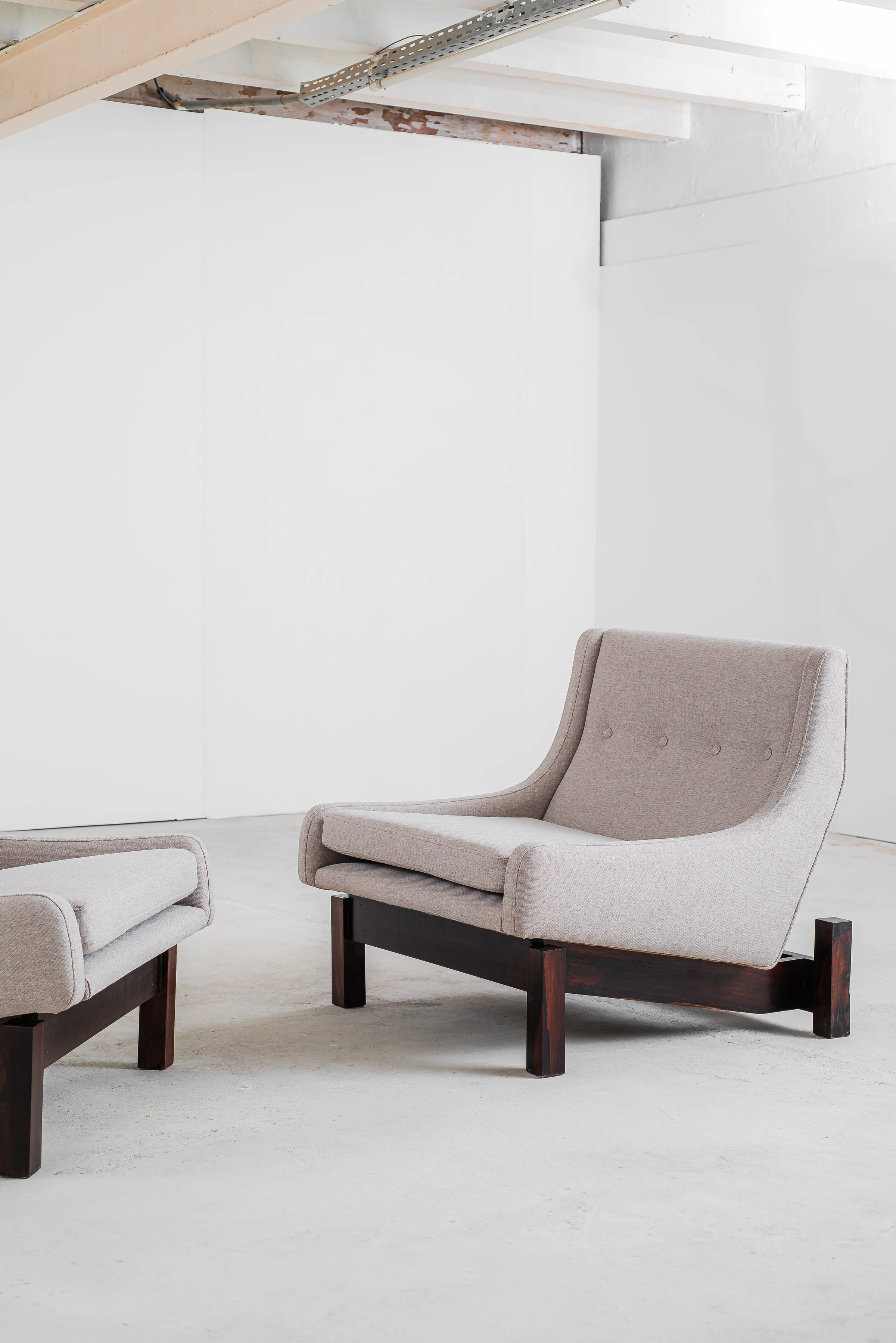 Pair of Paraty armchairs, Sergio Rodrigues — photo 8