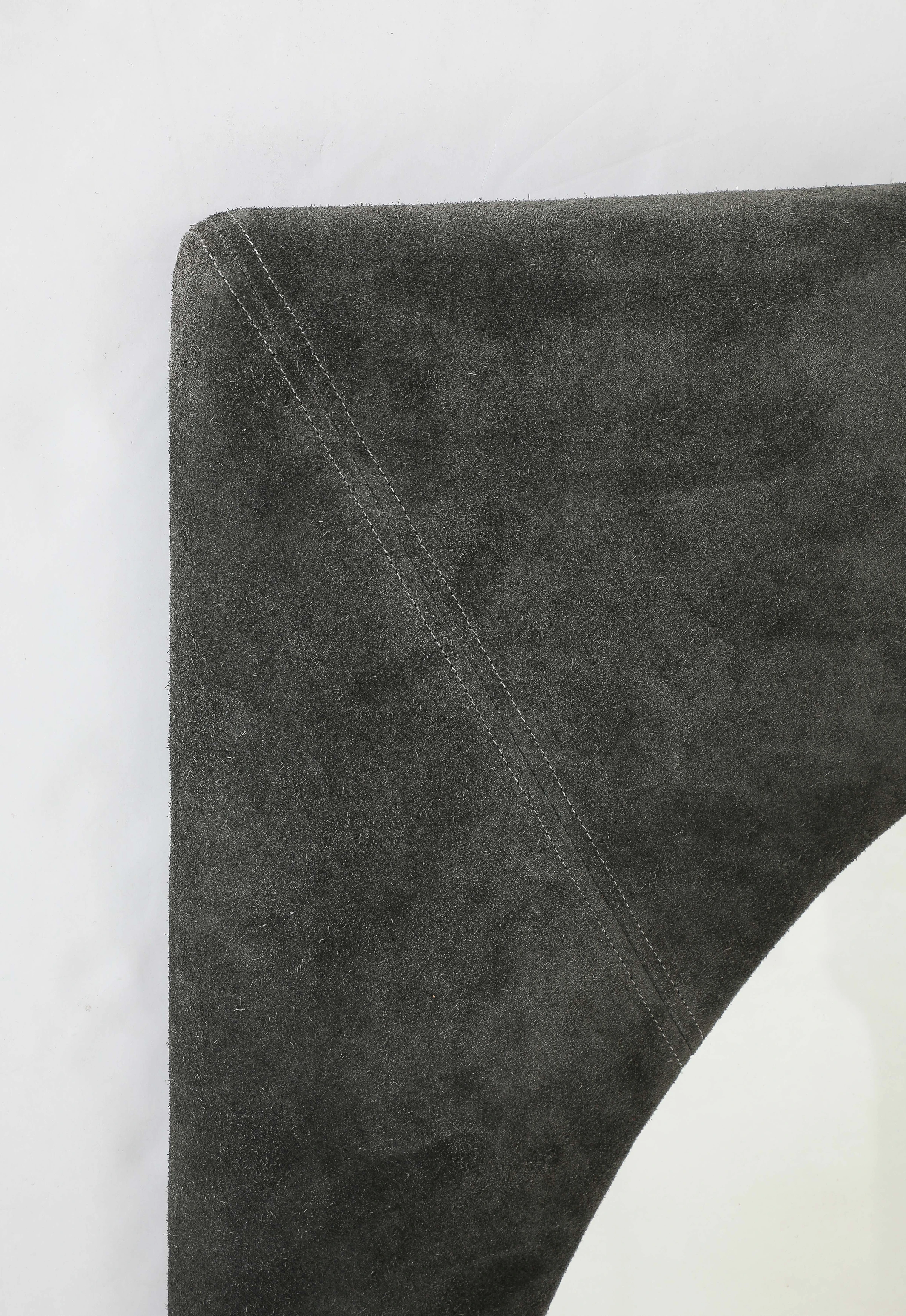 Pair of wall mirrors, Sergio Rodrigues — photo 8