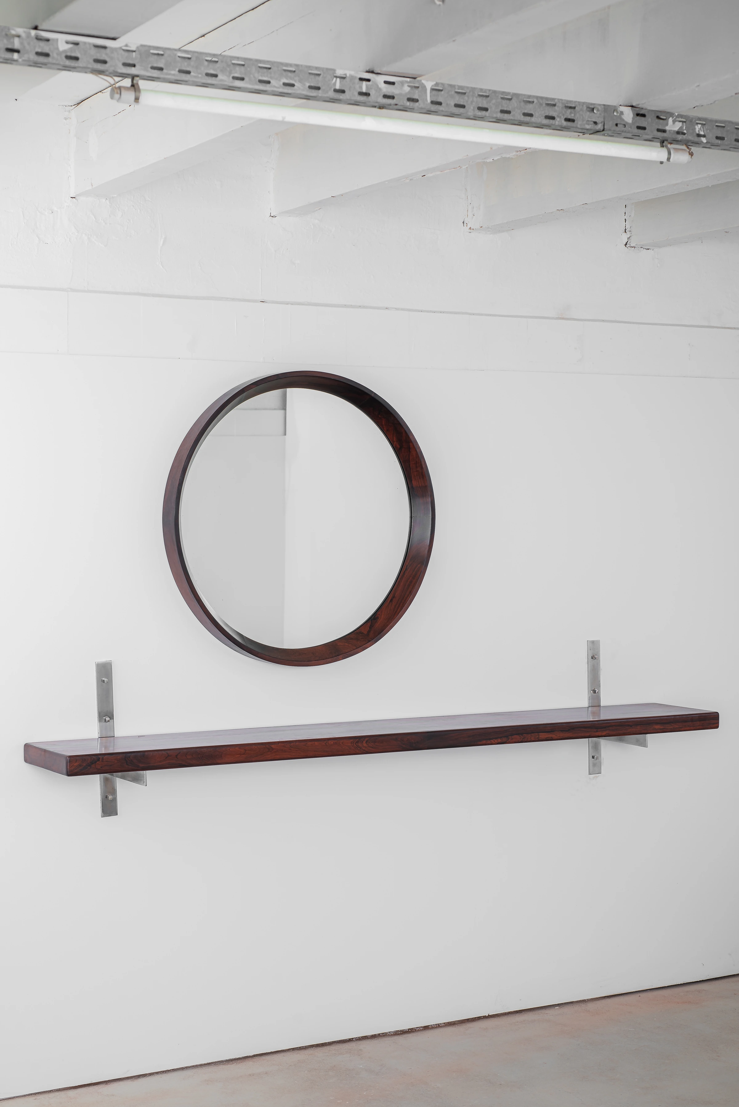 Sideboard and mirror, Sergio Rodrigues — photo 5