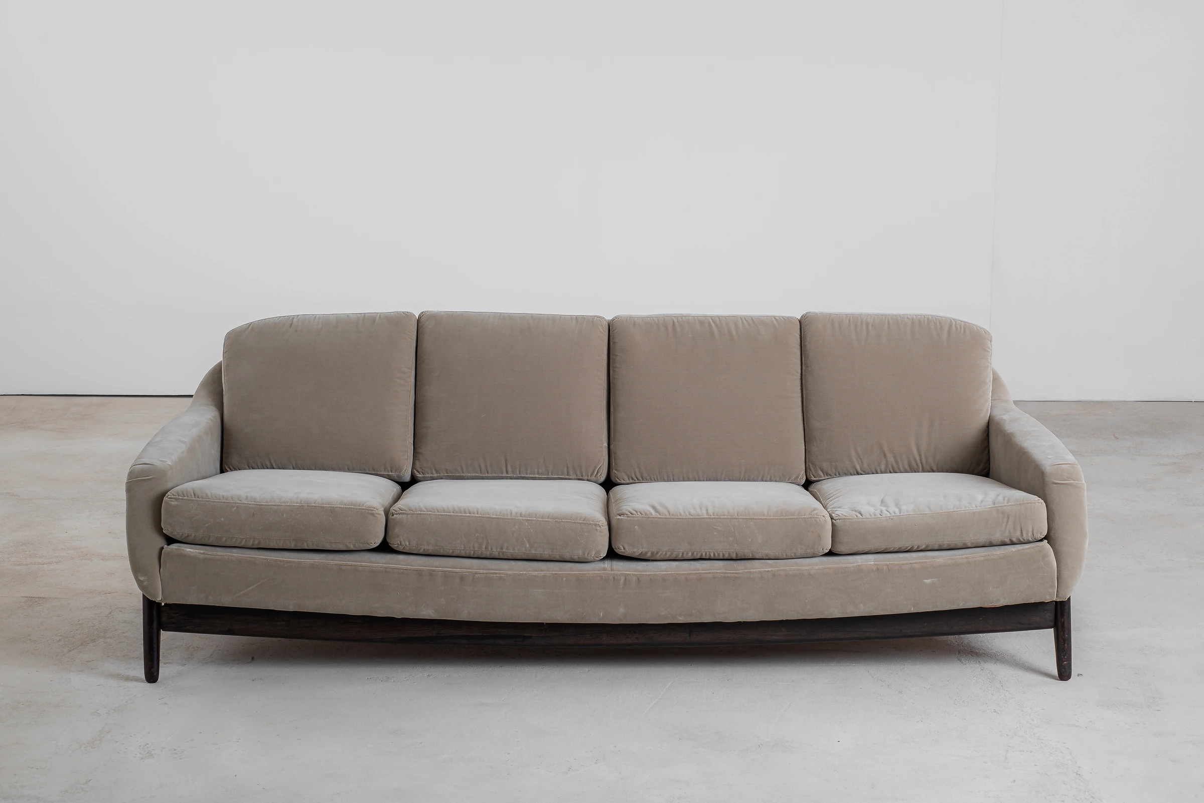 Stella sofa, Sergio Rodrigues — photo 4