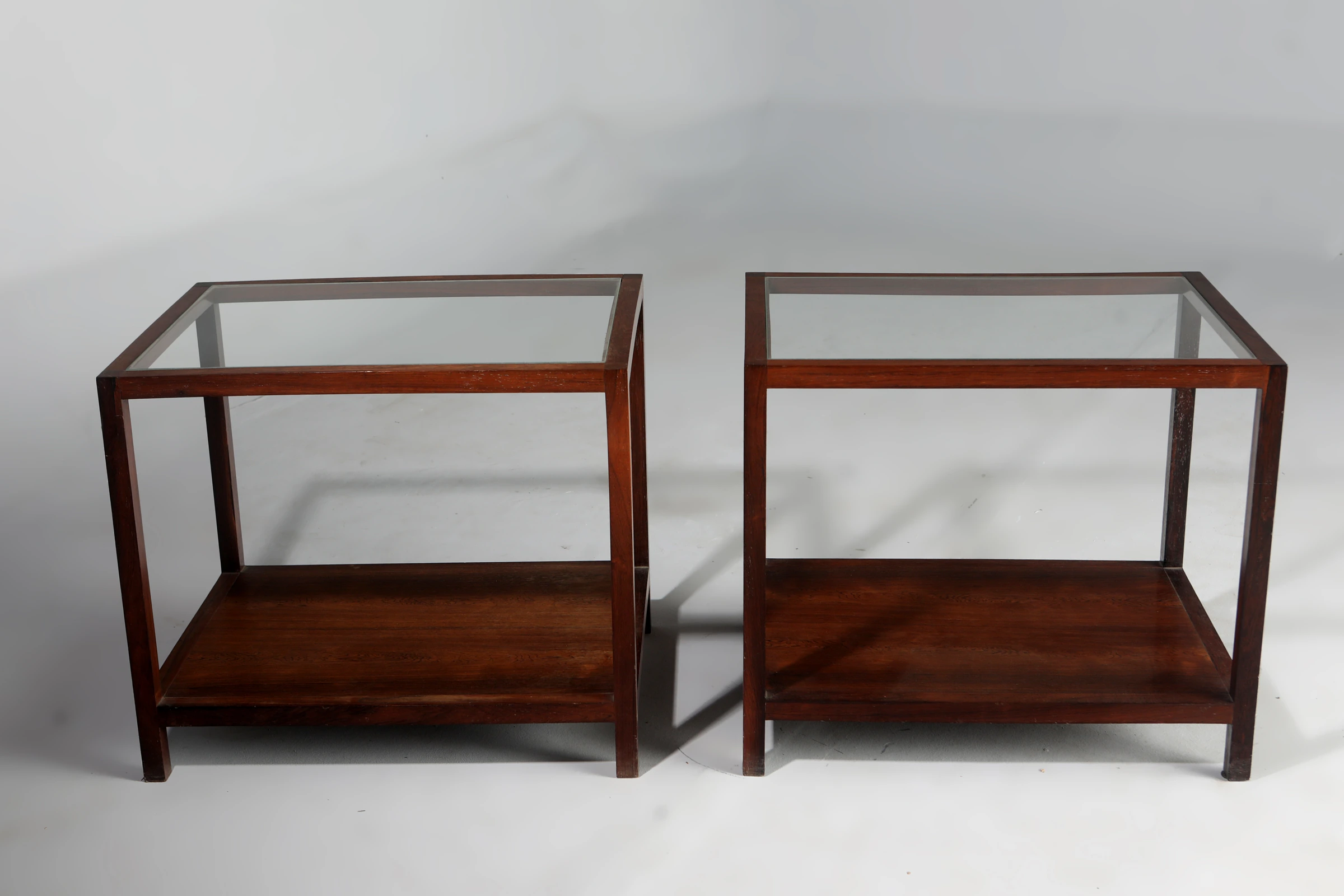 Pair of side tables, Joaquim Tenreiro — photo 2