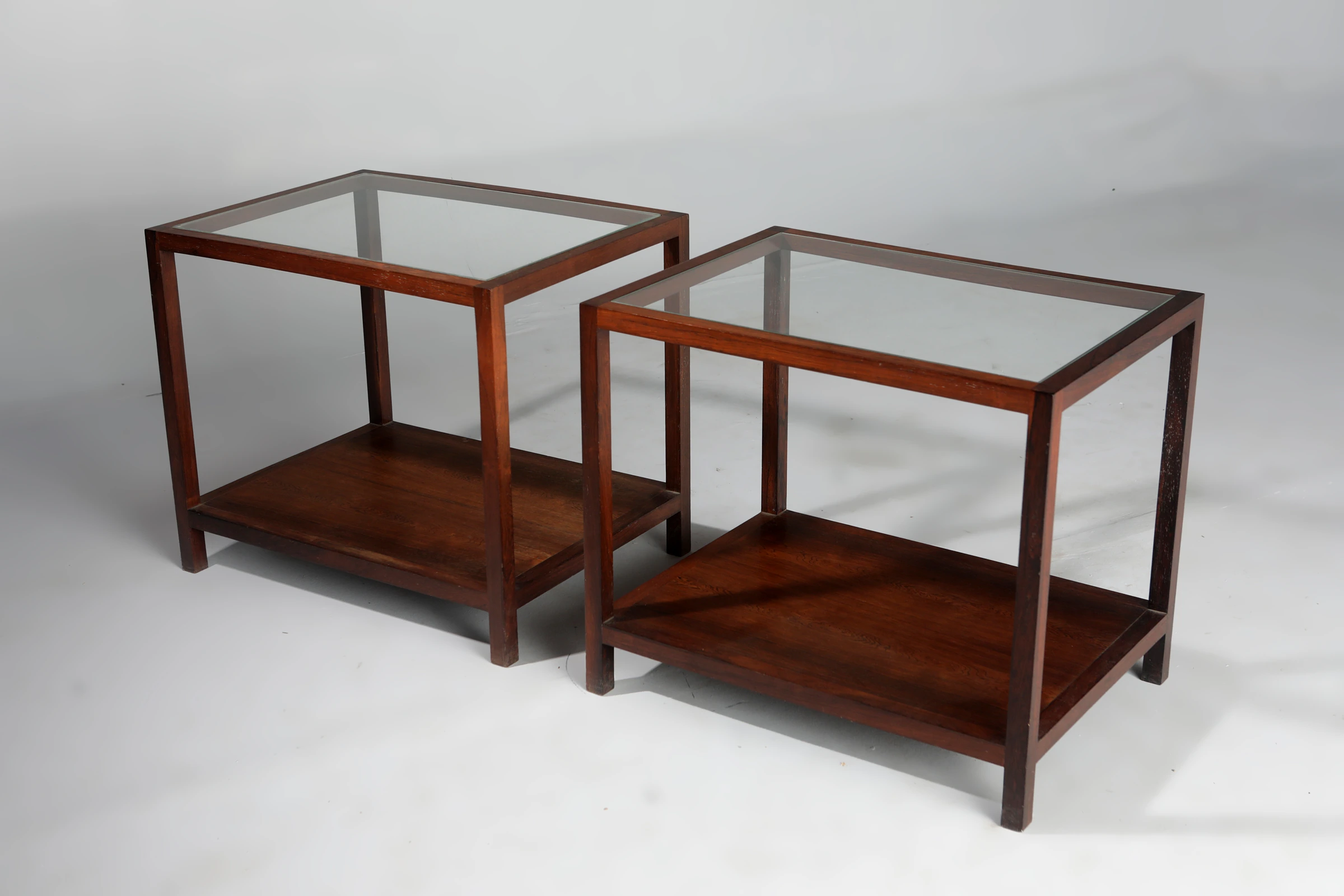 Pair of side tables, Joaquim Tenreiro — photo 3