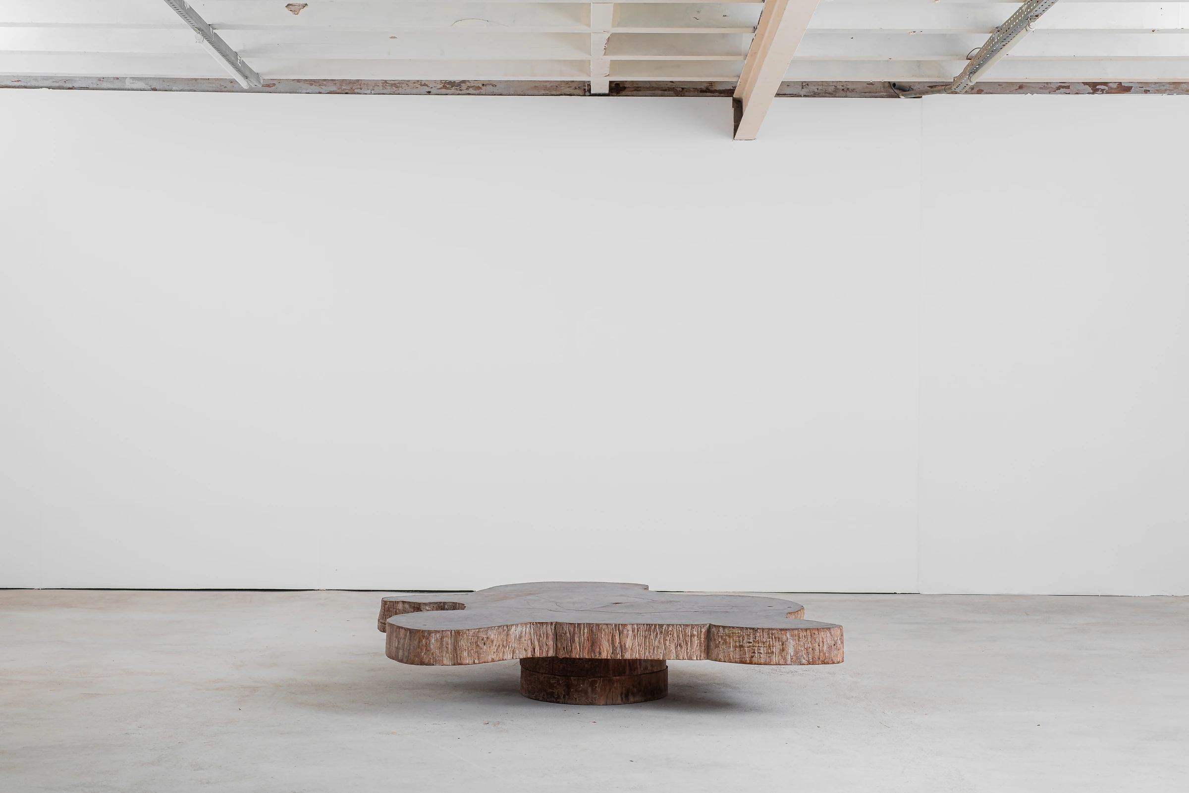 Center table, José Zanine Caldas — photo 2