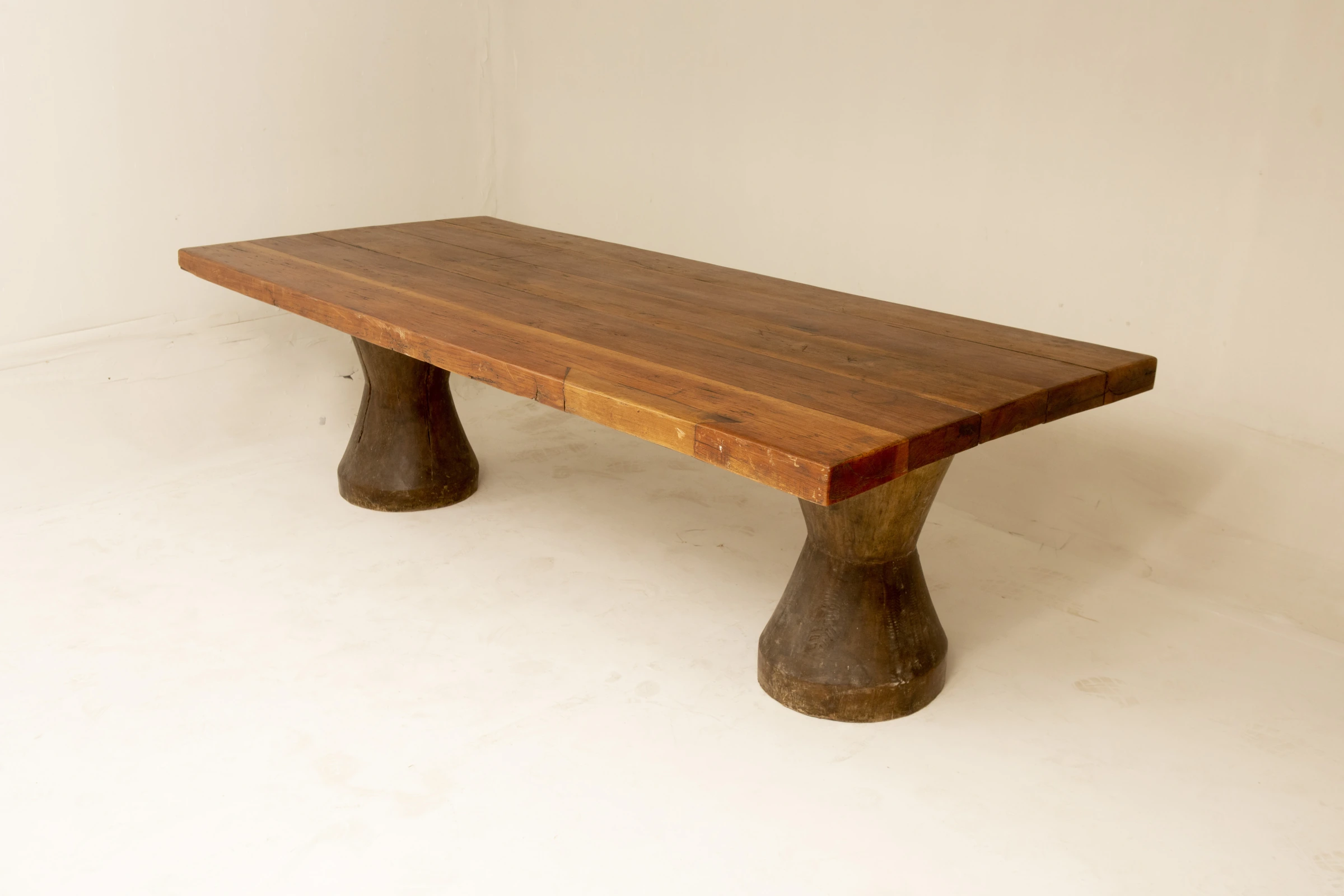 Dining table — José Zanine Caldas