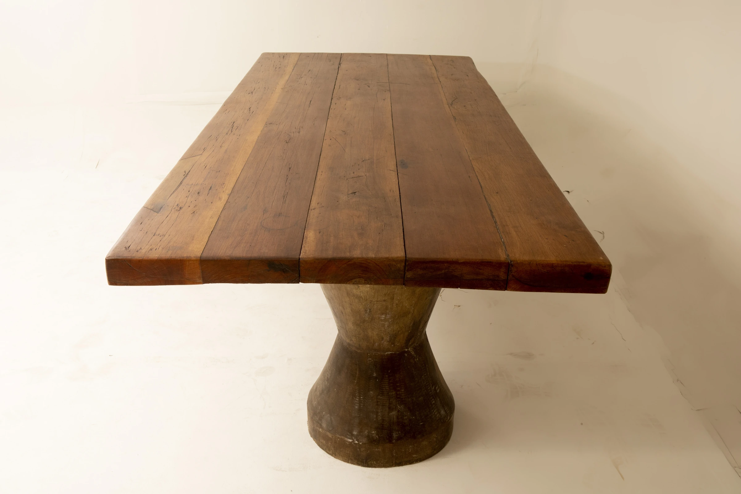 Dining table, José Zanine Caldas — photo 4