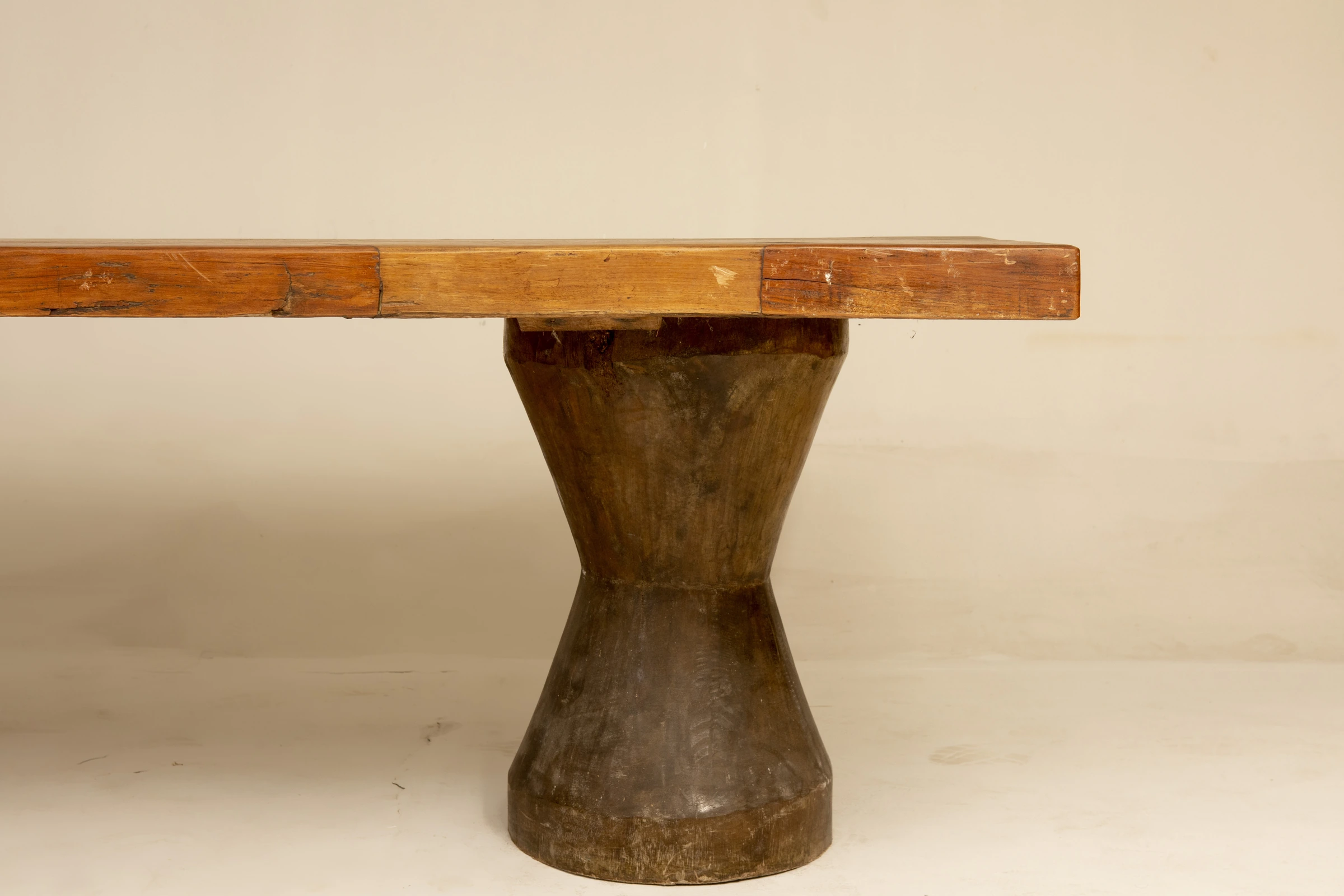 Dining table, José Zanine Caldas — photo 5