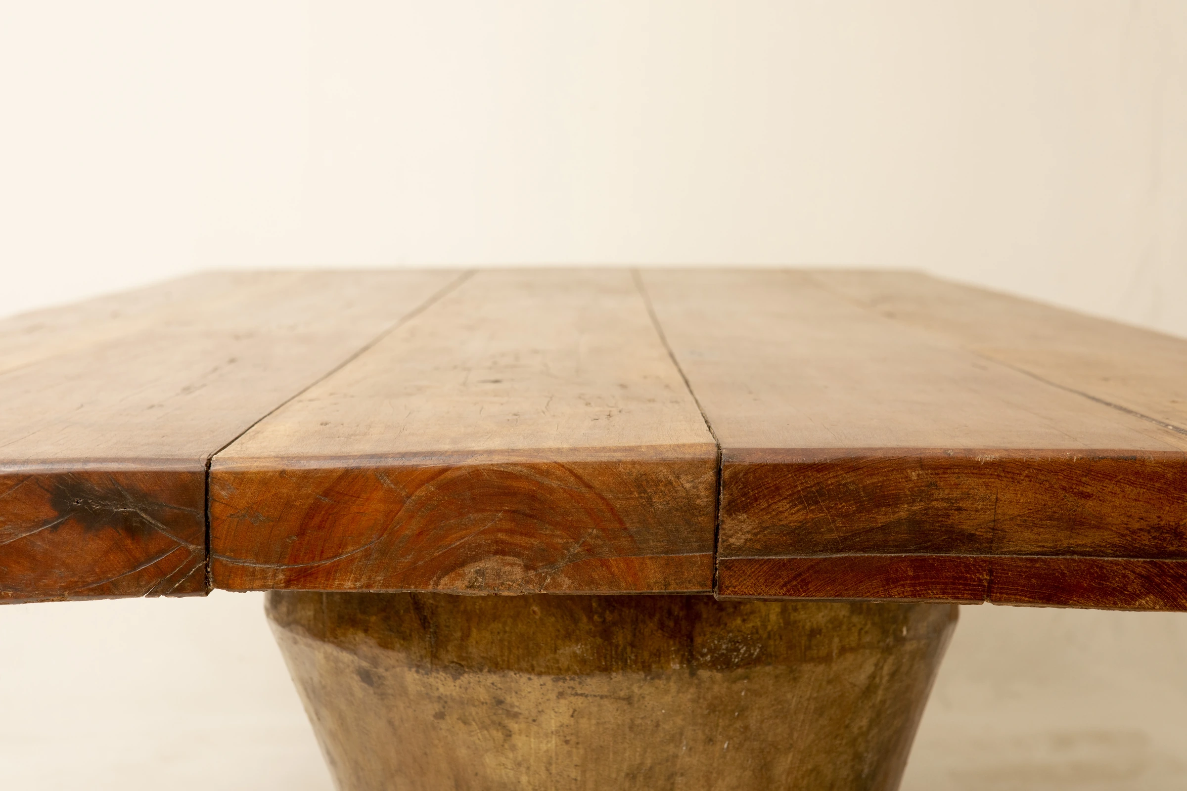 Dining table, José Zanine Caldas — photo 9