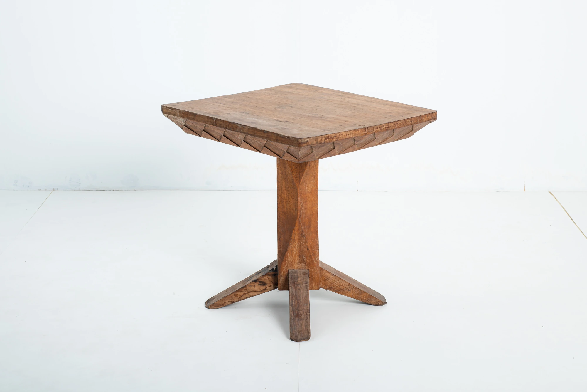 Hand carved bar table — José Zanine Caldas