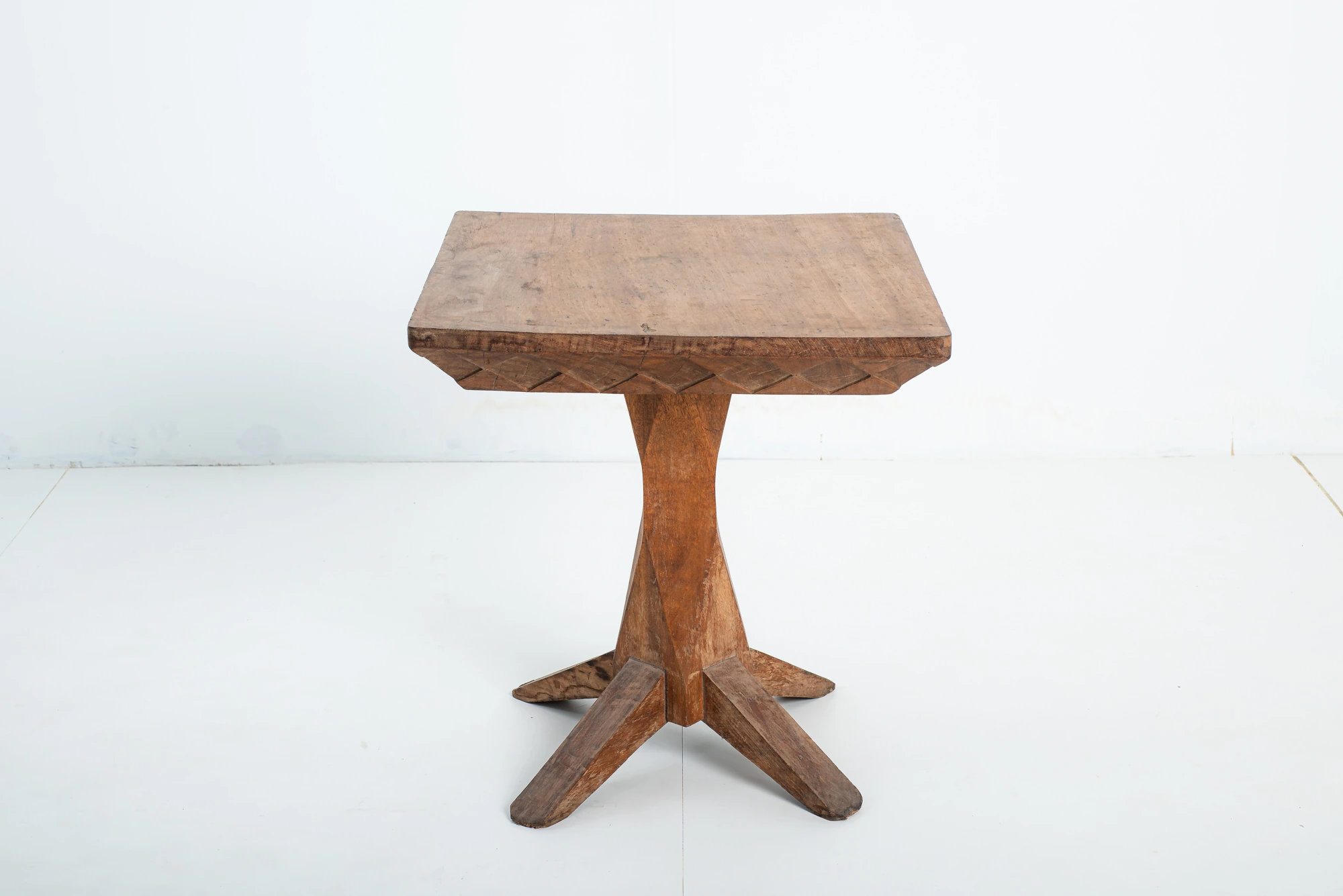 Hand carved bar table, José Zanine Caldas — photo 3