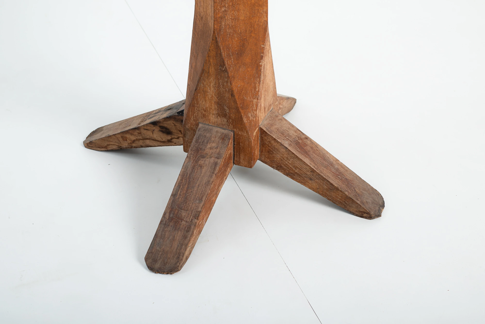 Hand carved bar table, José Zanine Caldas — photo 5