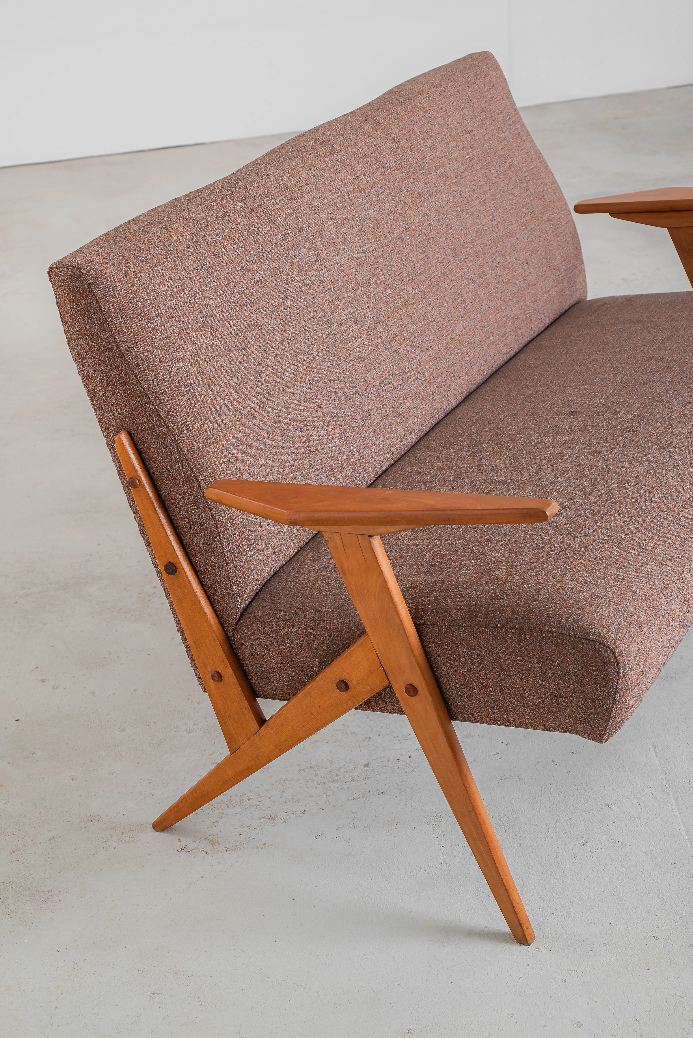 Linha Z sofa, José Zanine Caldas — photo 7