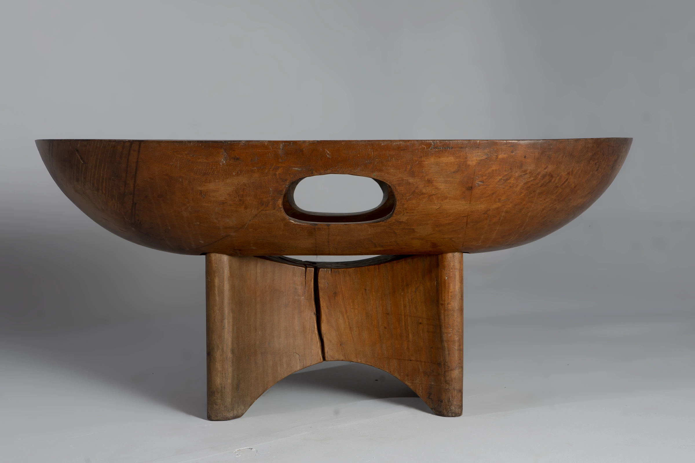 Sculptural table, José Zanine Caldas — photo 4